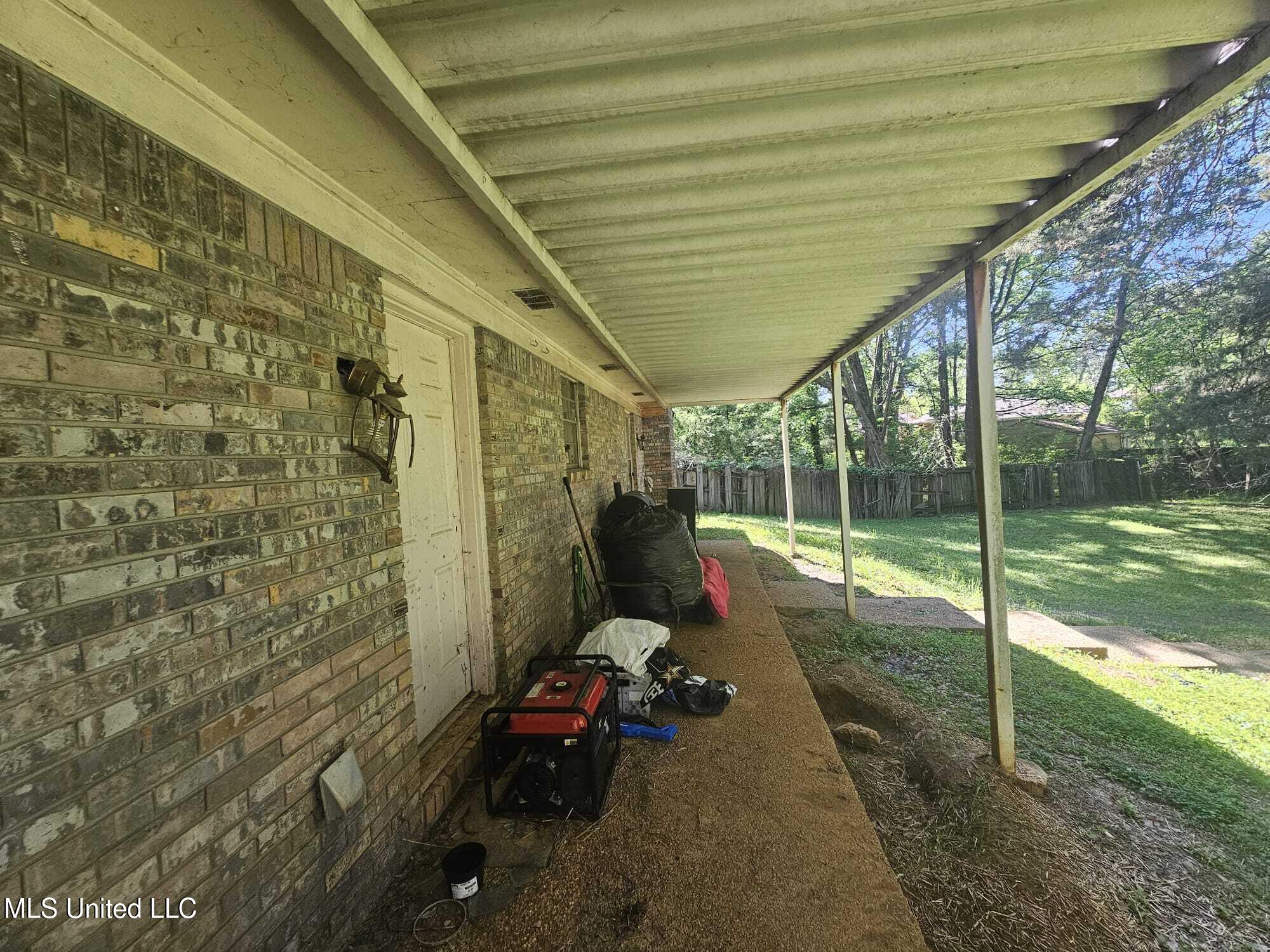 125 Cedarwood Drive #R, Jackson, Mississippi image 6
