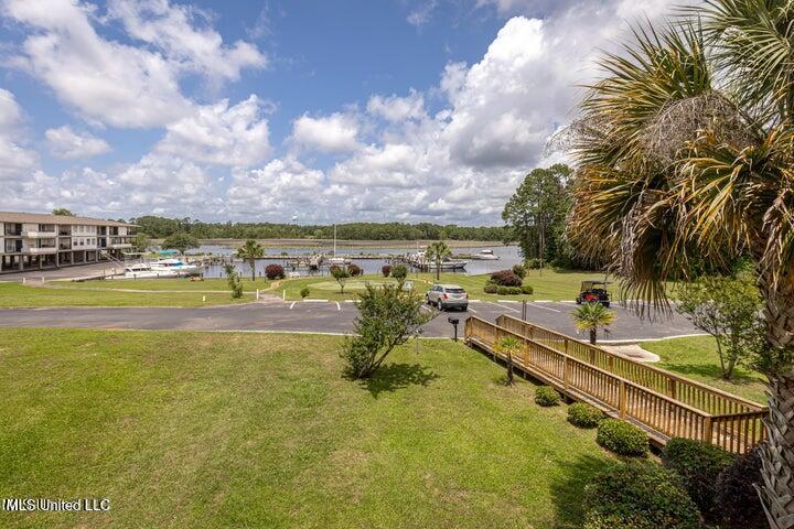 3230 Cumberland  #41 Road, Ocean Springs, Mississippi image 2