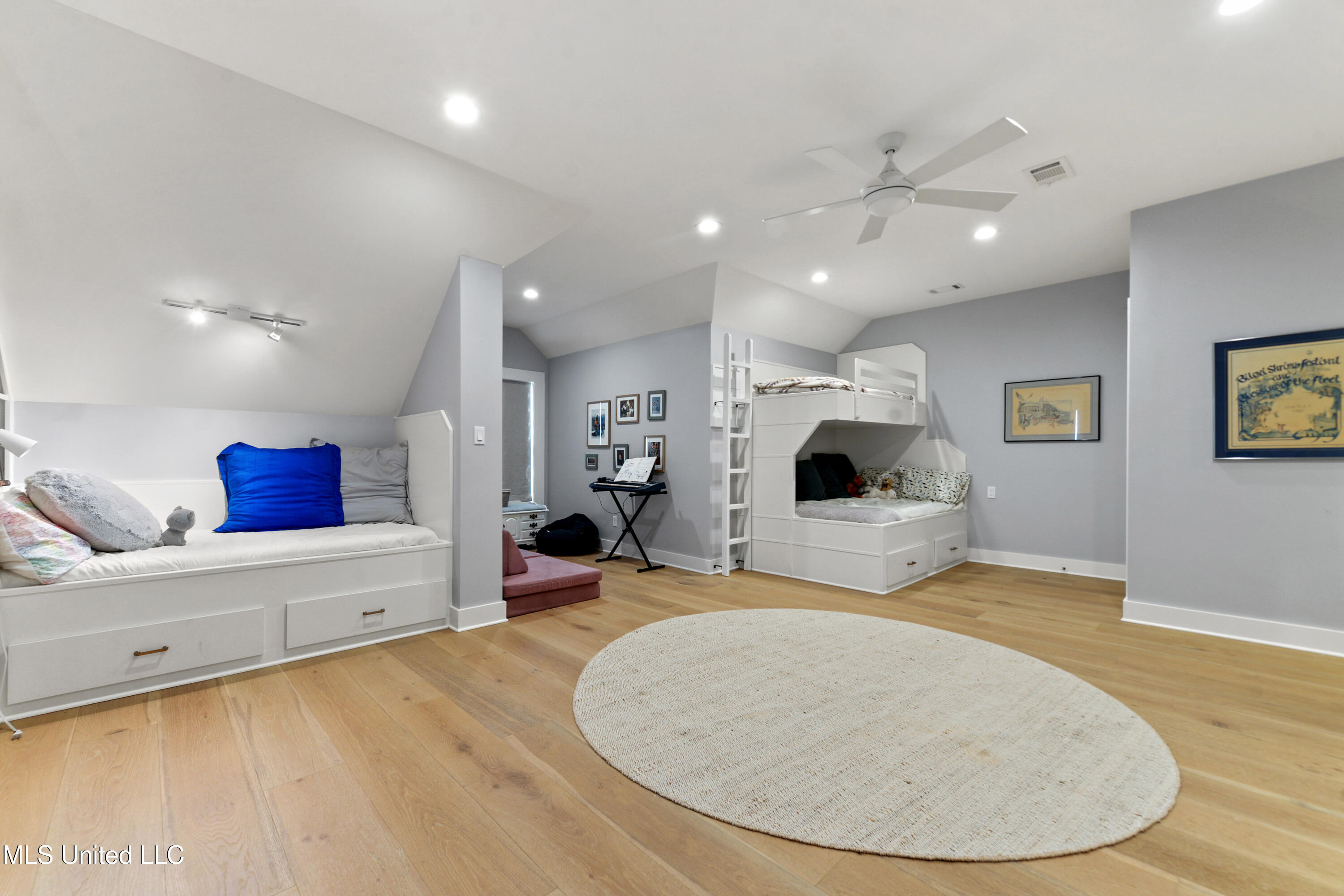 140 Seaside Drive, Ocean Springs, Mississippi image 19