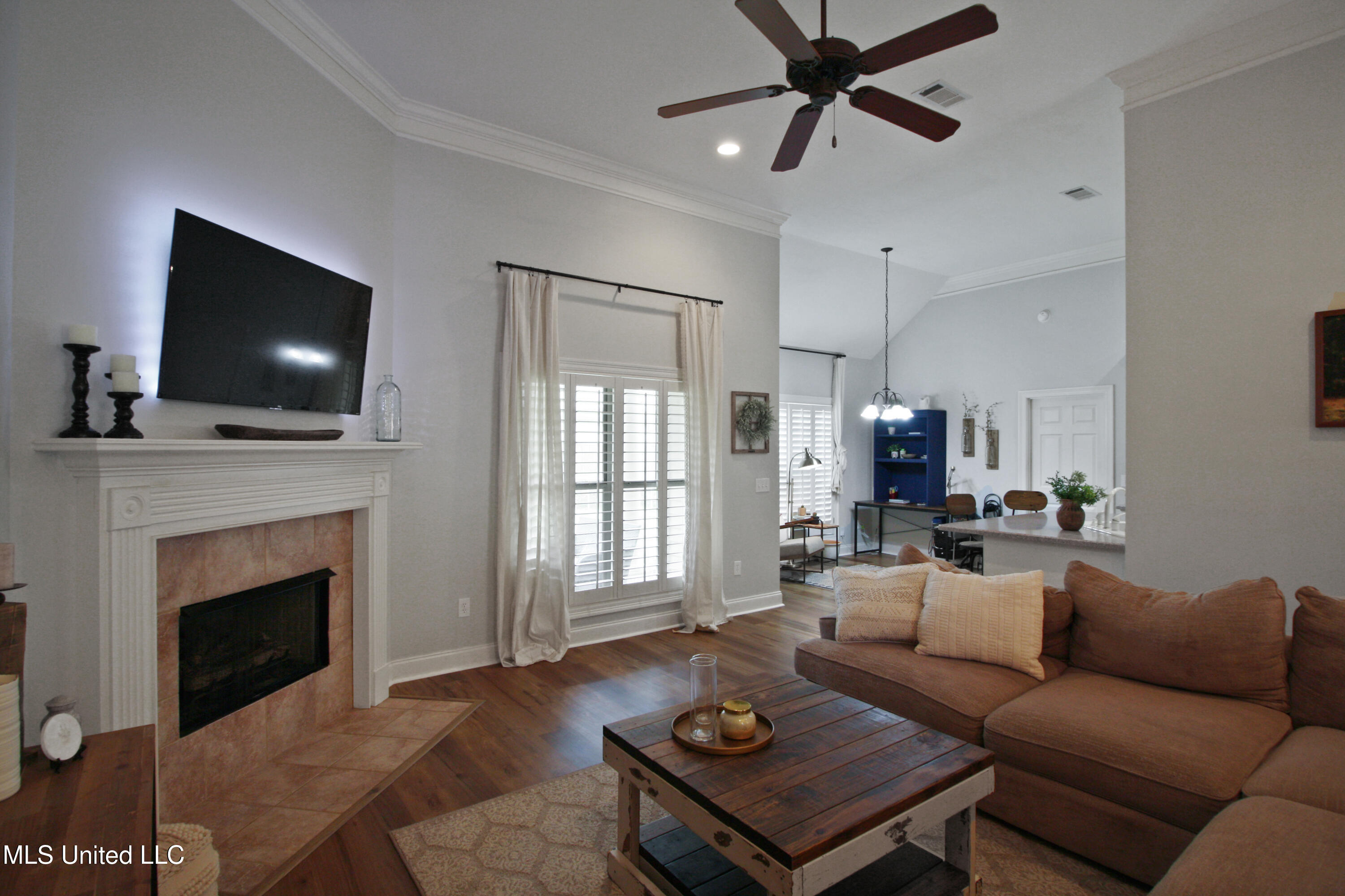 714 Waters Drive, Madison, Mississippi image 9