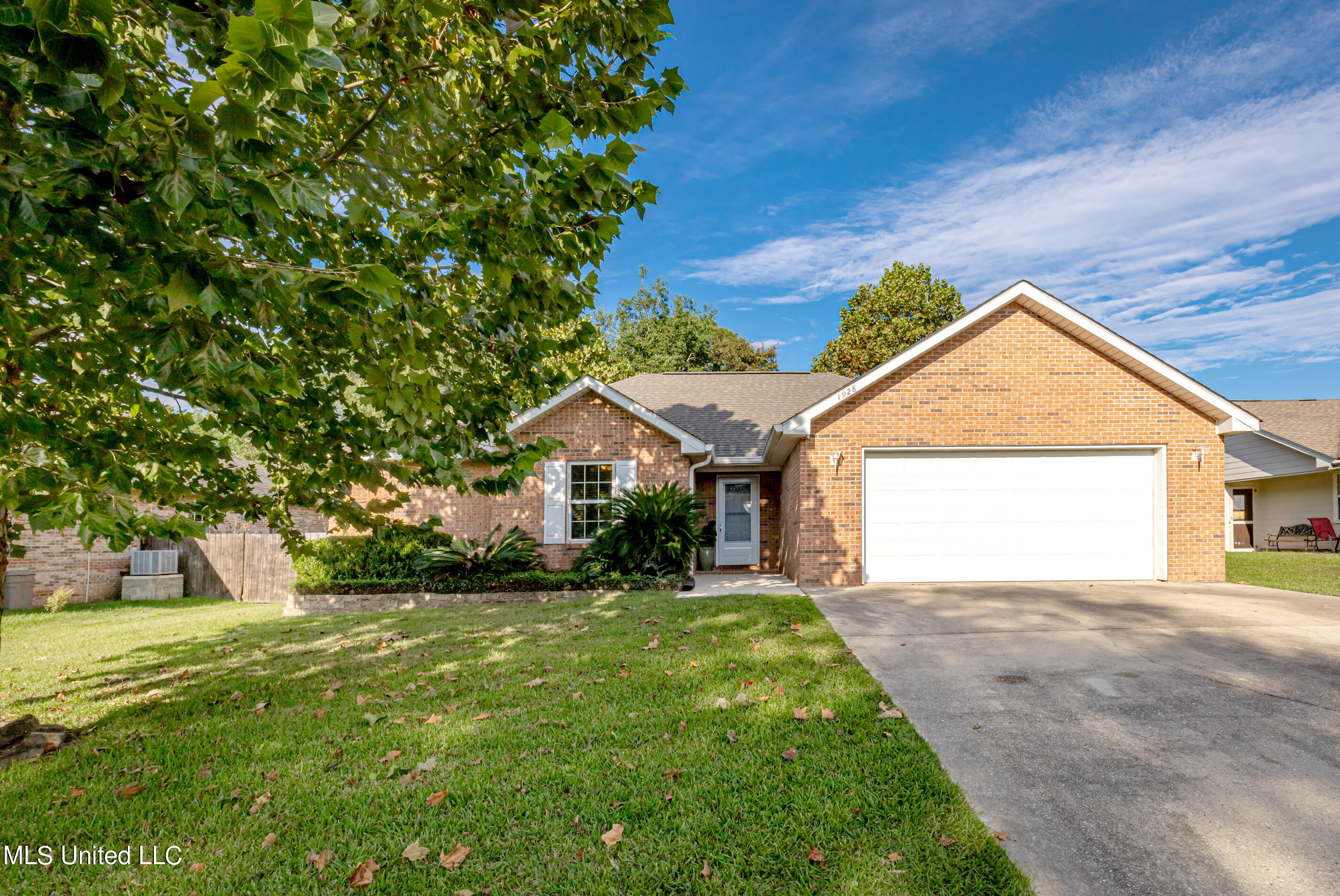 1928 Bayside Drive, Biloxi, Mississippi image 41