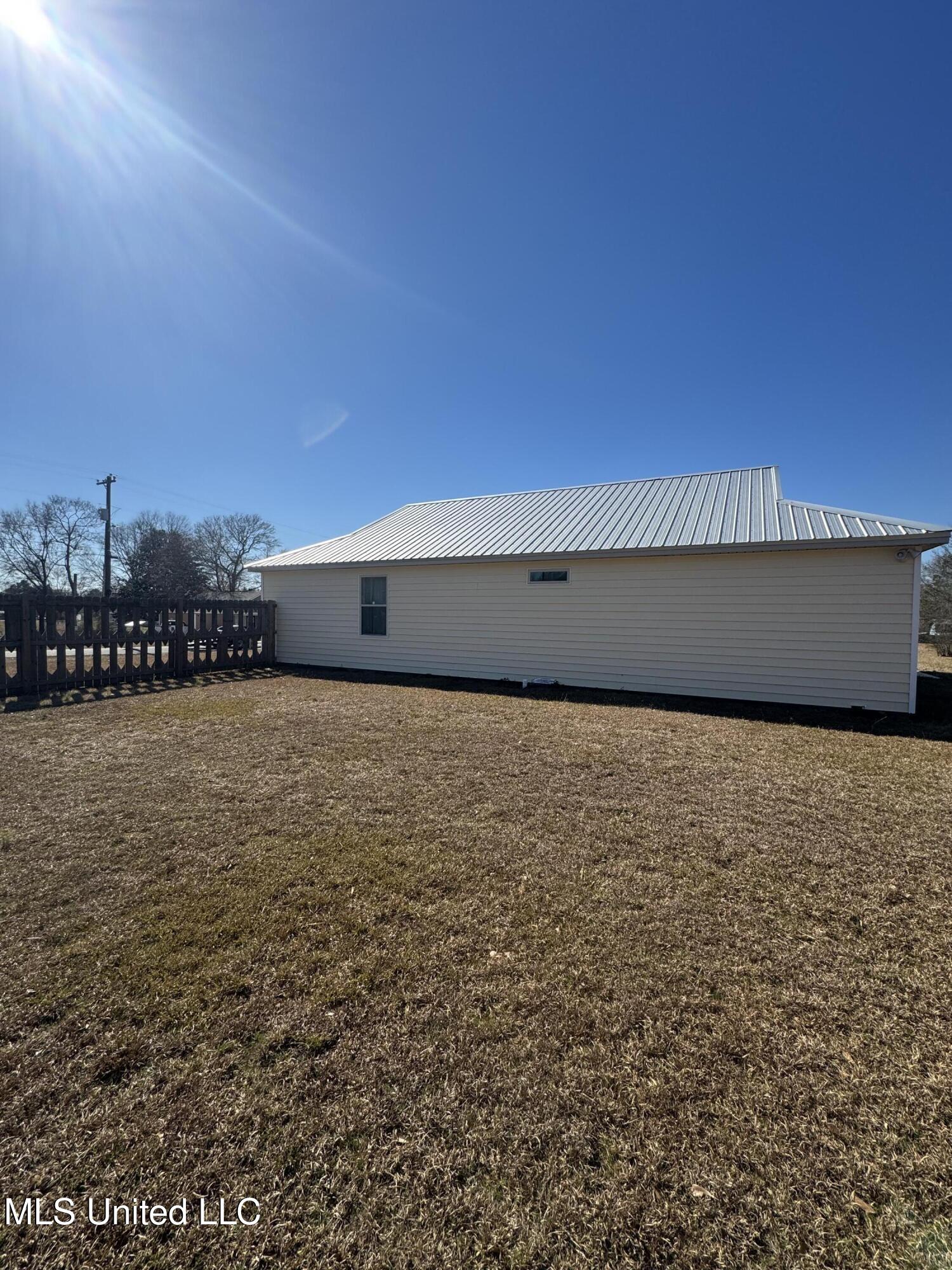 19136 N Clairmonte Street, Saucier, Mississippi image 20