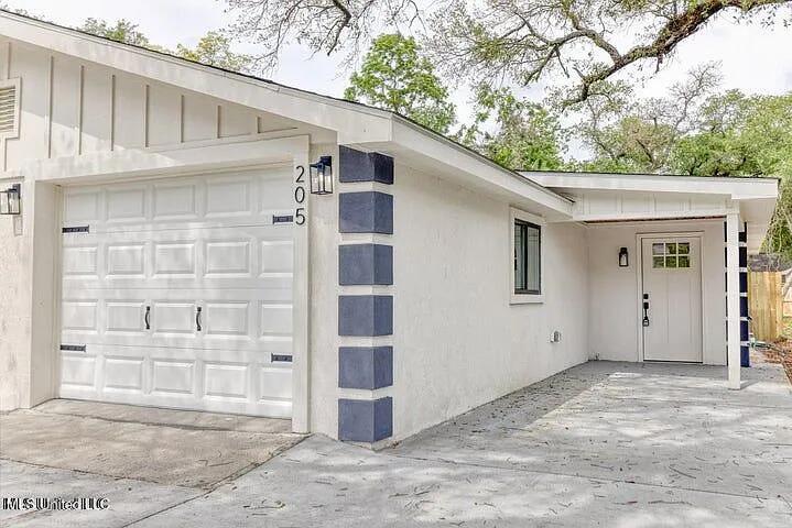 205 Watts Street, Bay Saint Louis, Mississippi image 1