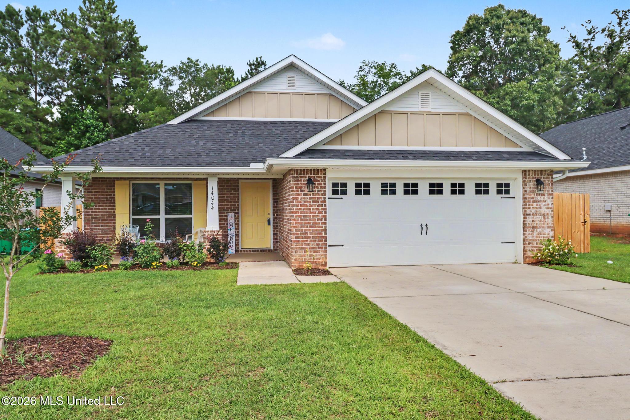 14044 Old Mossy Trail