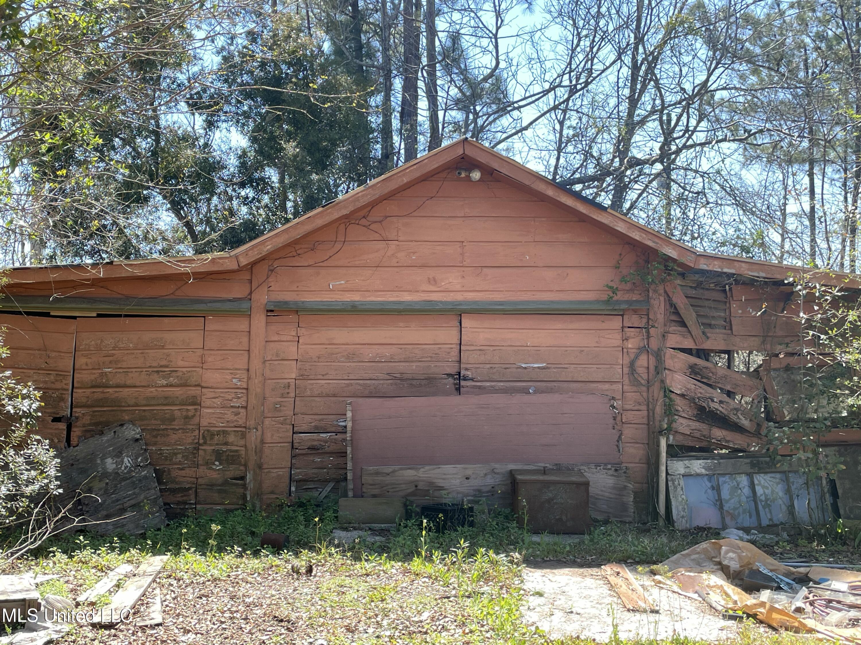 901 De La Pointe Drive, Gautier, Mississippi image 18