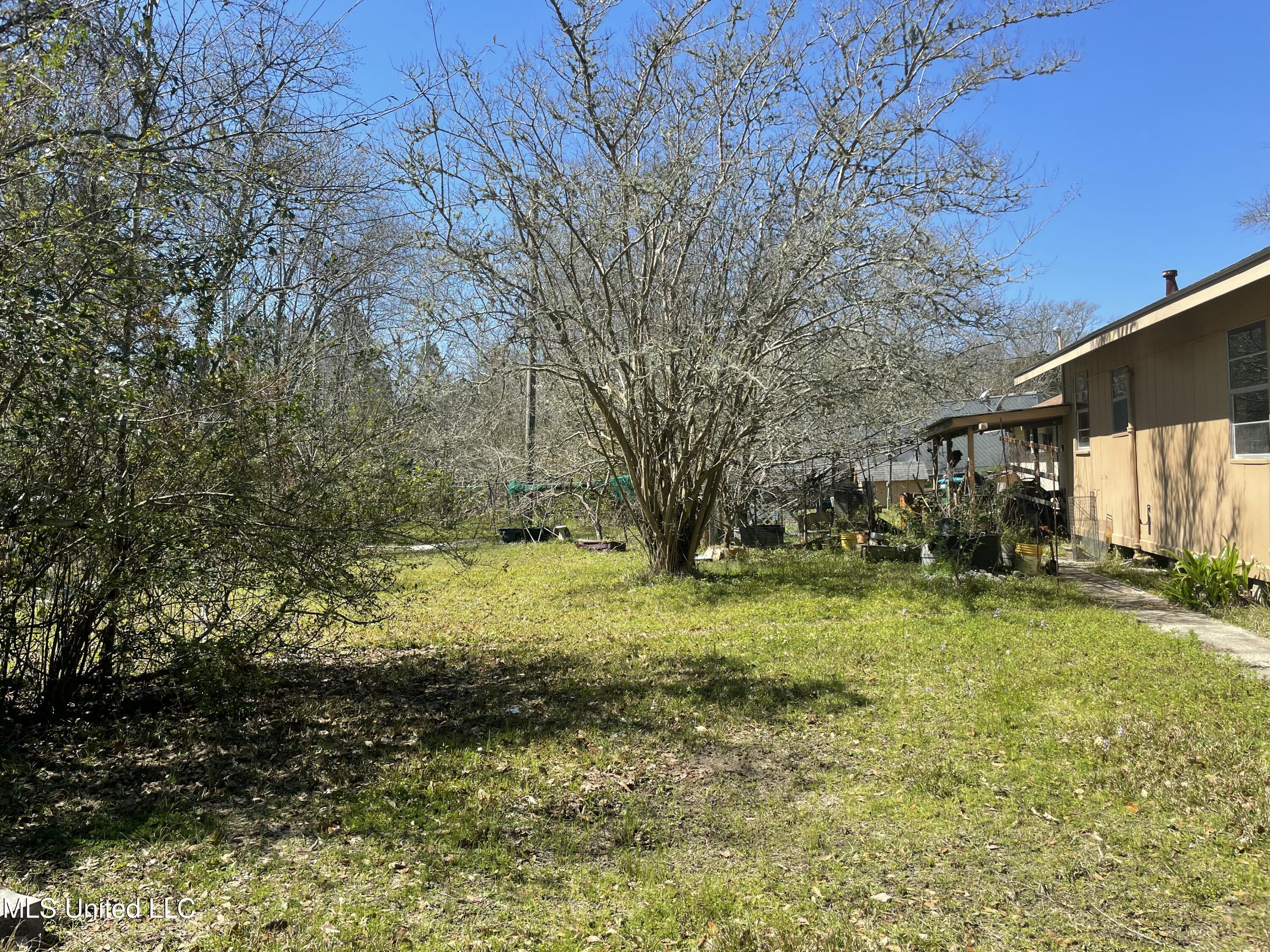 901 De La Pointe Drive, Gautier, Mississippi image 17