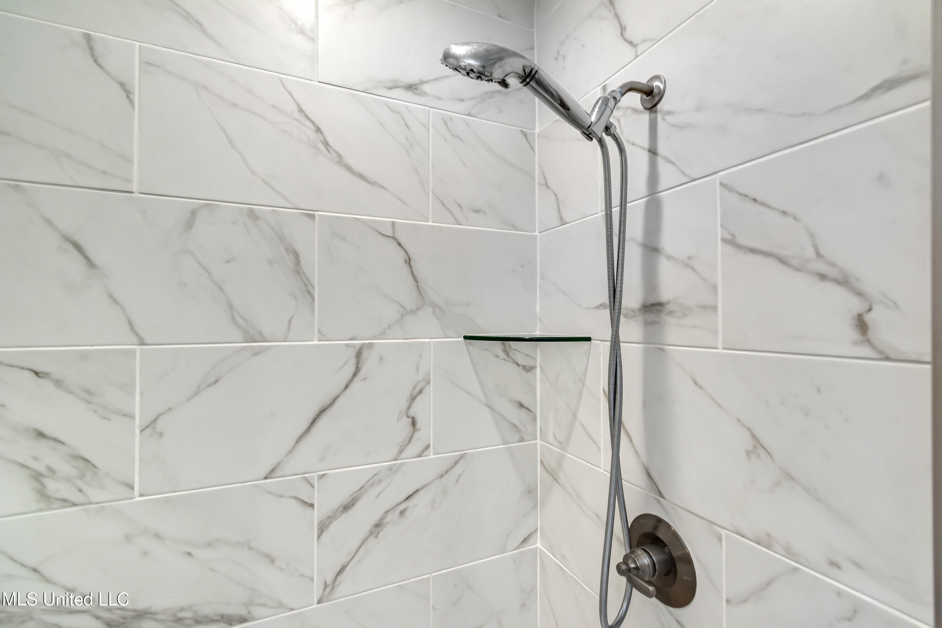 Canton, Mississippi 39046, United States, 3 Bedrooms Bedrooms, ,2 BathroomsBathrooms,Residential,Pending,217666