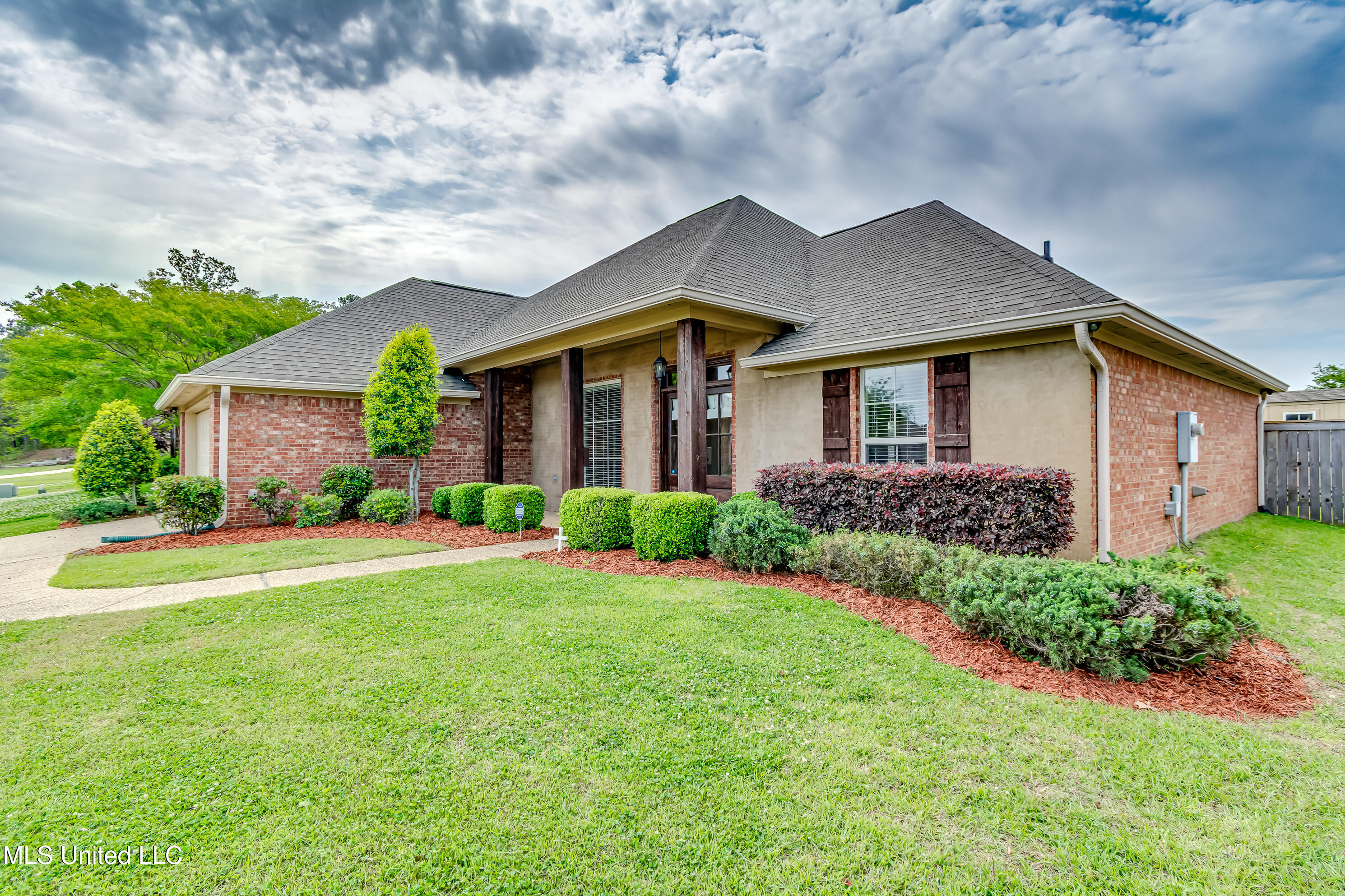 518 Springhill Crossing, Brandon, Mississippi image 2