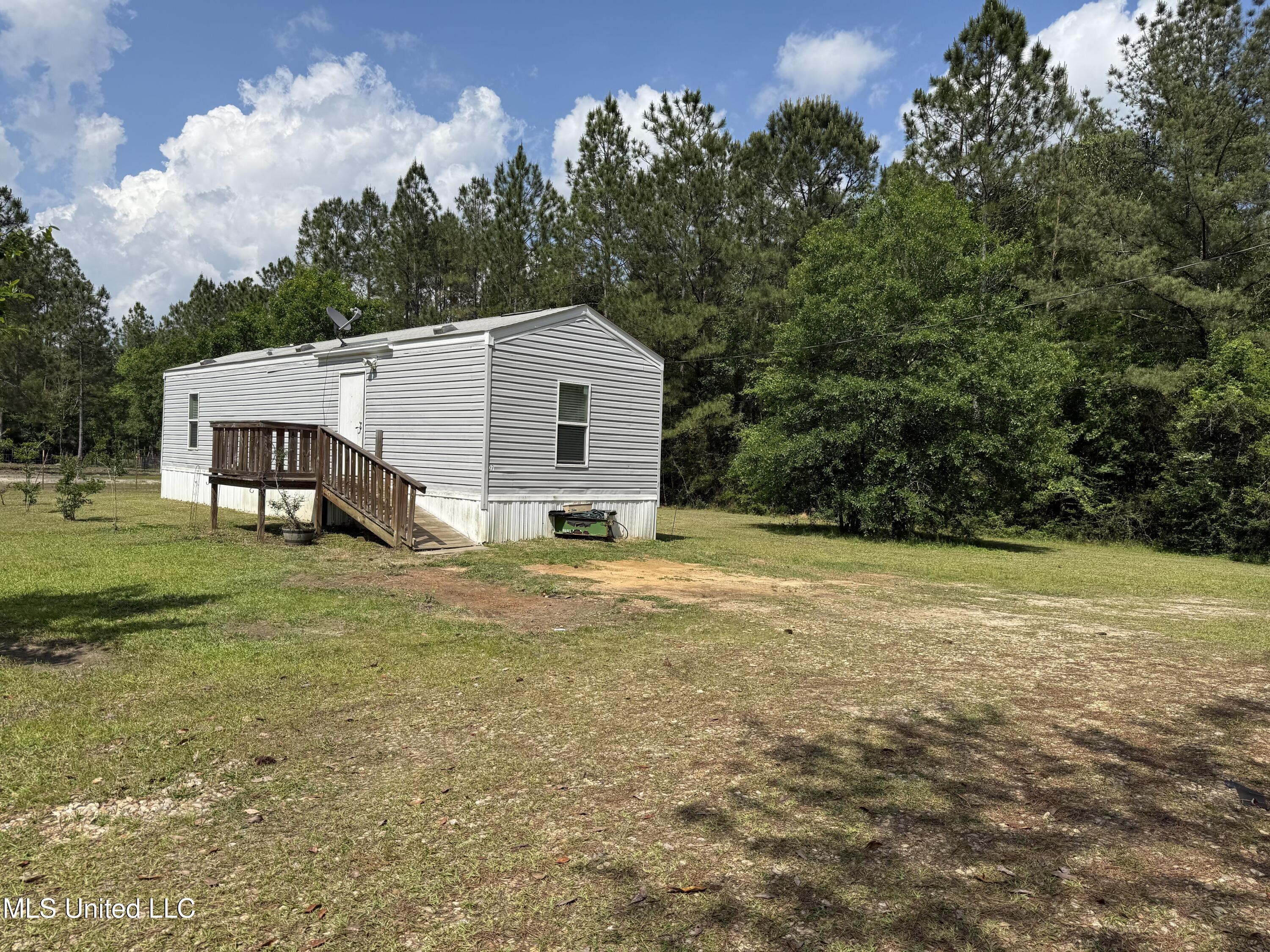 21480 Highway 603, Kiln, Mississippi image 4
