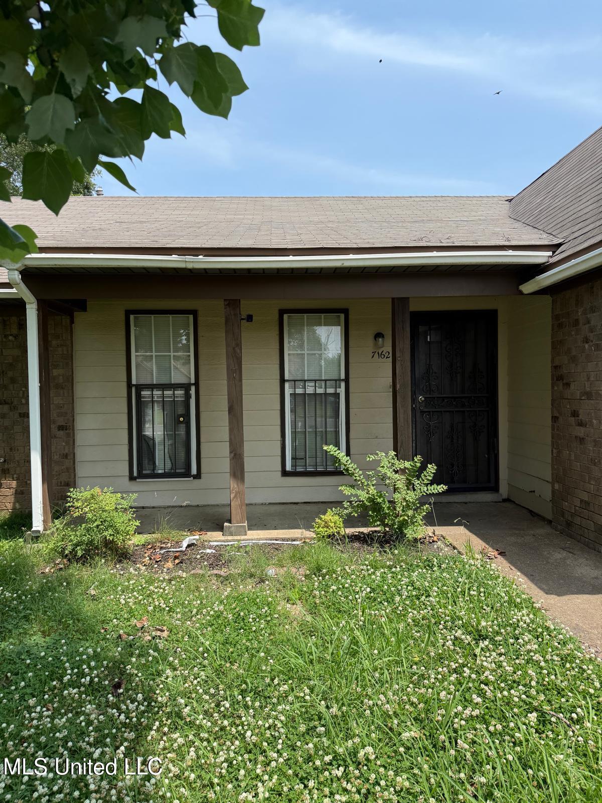 7162 Layne Drive, Horn Lake, Mississippi image 2