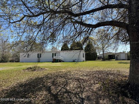 Mobile Home For Sale - 15068 Coggins Cove<br/> Harrison County, Saucier, MS 39574