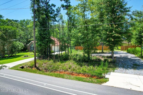 Vacant Land For Sale - W Diamondhead Drive<br/> Hancock County, Diamondhead, MS 39525