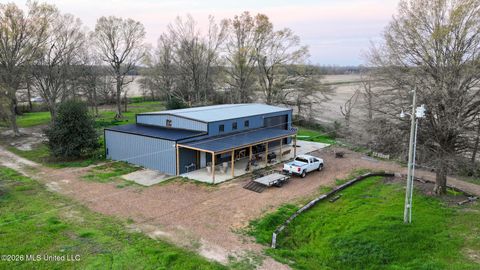 Homes For Sale - 0000 Dummyline Road<br/> Panola County, Batesville, MS 38606