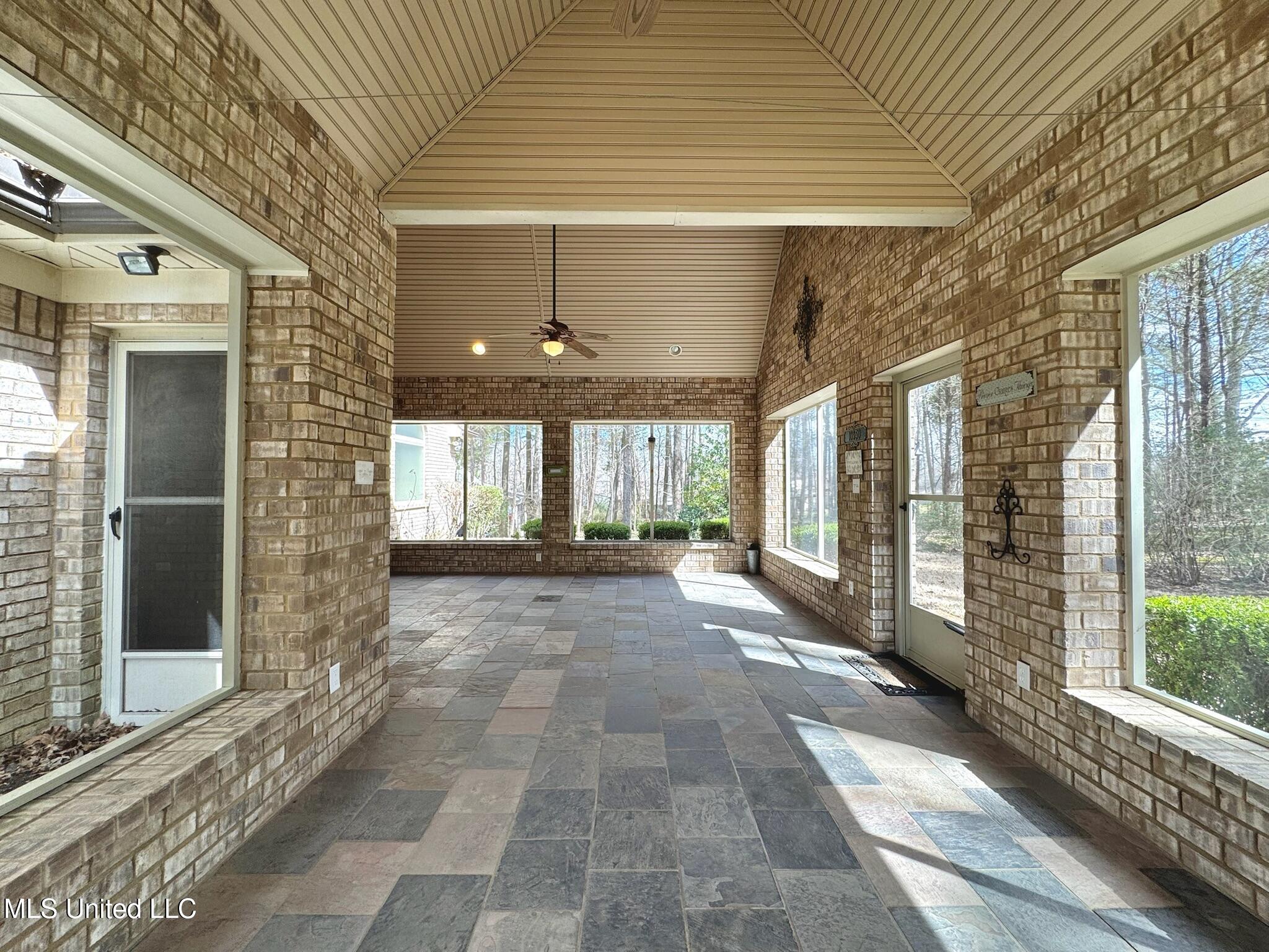 5701 Burlington Lane, Olive Branch, Mississippi image 42
