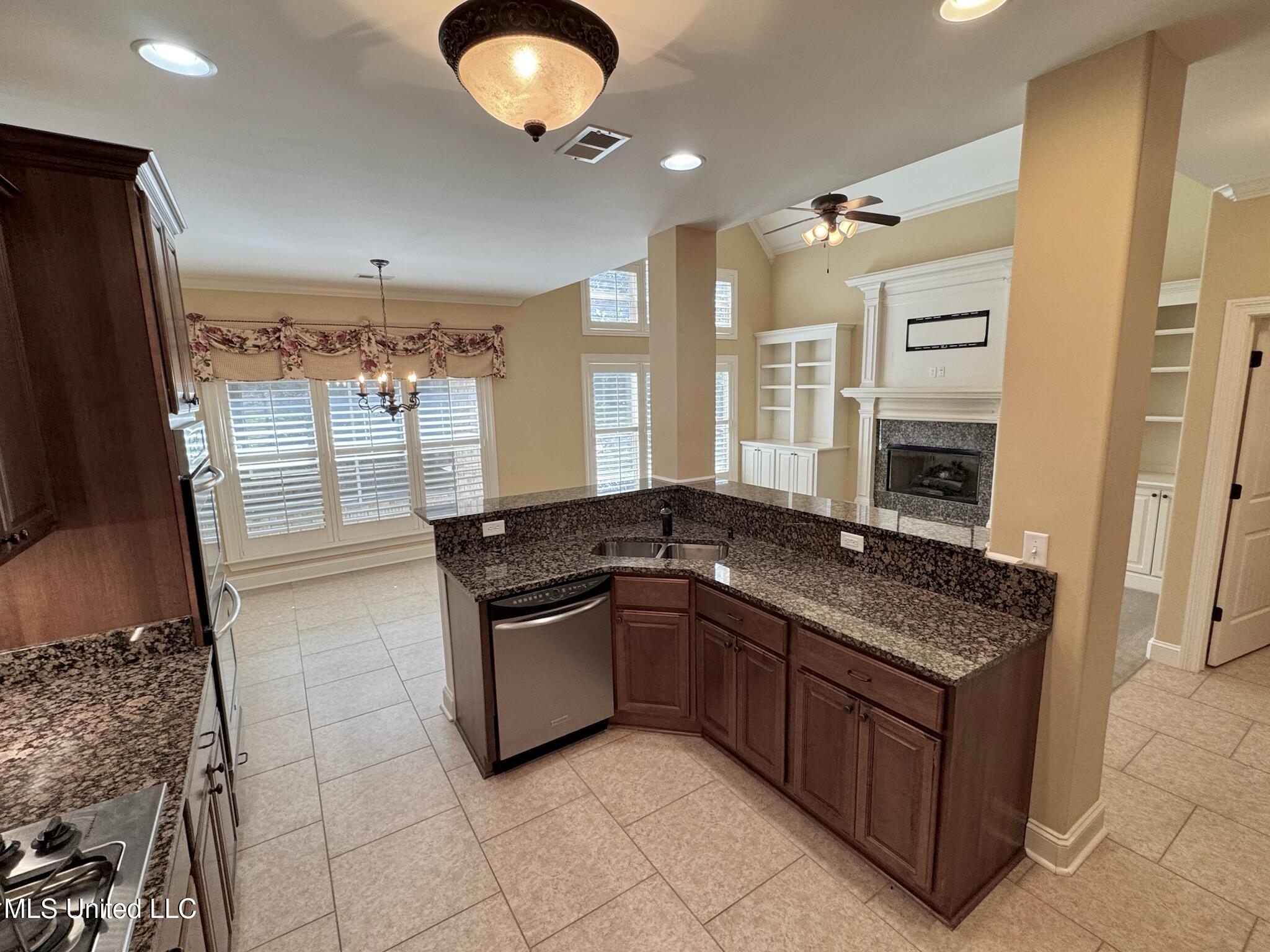 5701 Burlington Lane, Olive Branch, Mississippi image 17