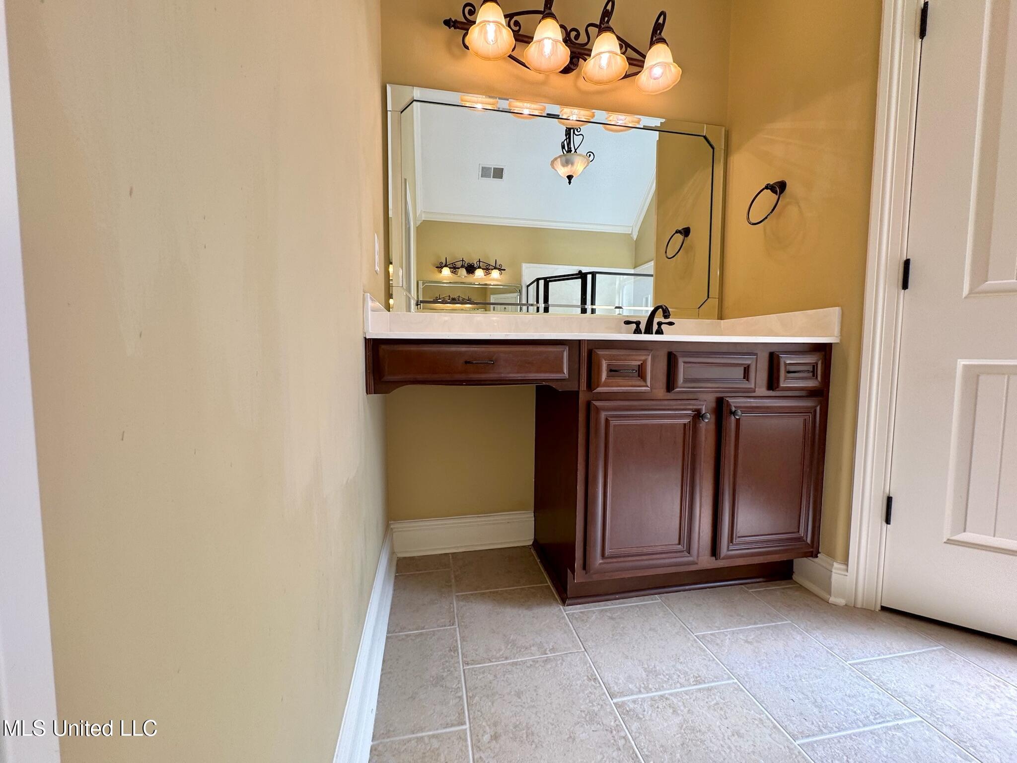 5701 Burlington Lane, Olive Branch, Mississippi image 24
