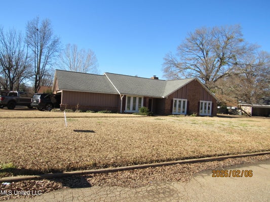 1903 SWAYZE ST, YAZOO CITY, MS 39194 - Image 87c8b20ca6834f7dfa045d580dde7d10/1420149169