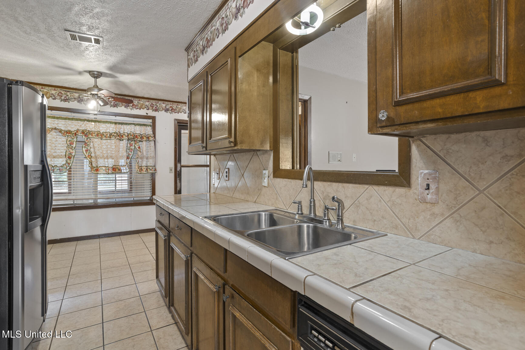 221 Northgate Boulevard, Jackson, Mississippi image 8