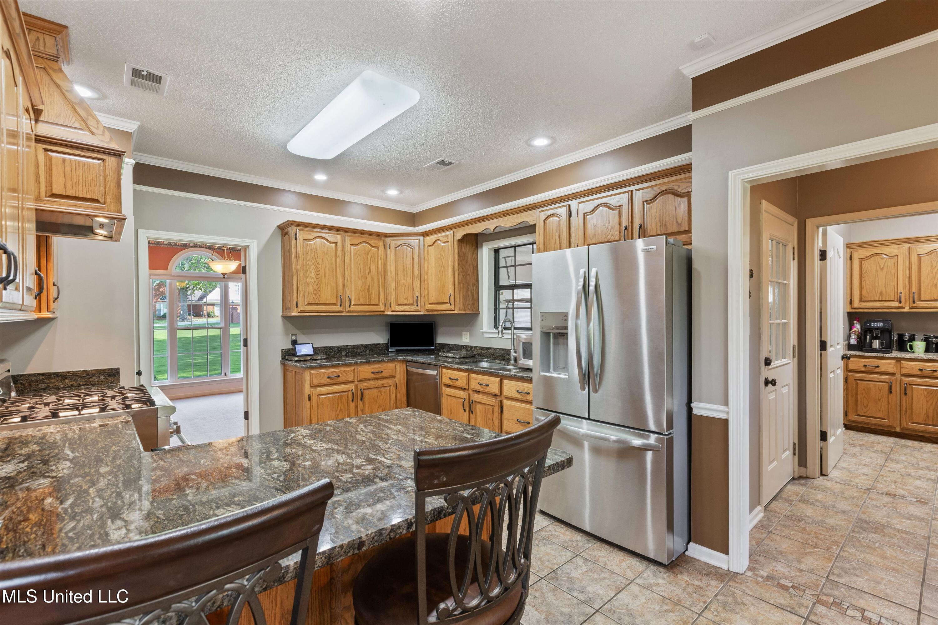 2075 Wood Hill Drive, Horn Lake, Mississippi image 12