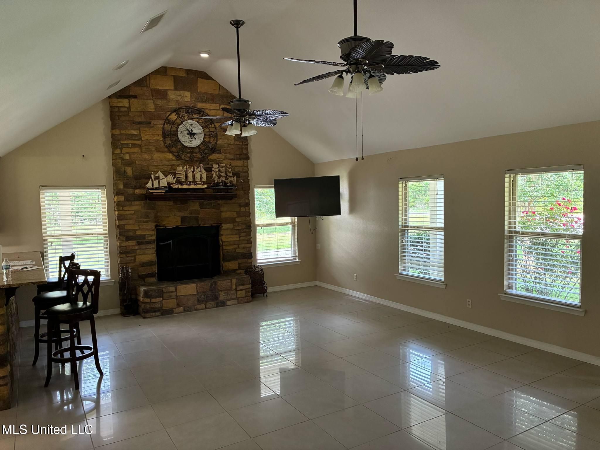 24031 Old River Road, Vancleave, Mississippi image 6