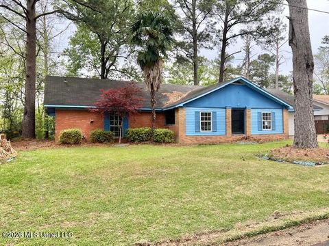Homes For Sale - 122 Green Harbor Drive<br/> Jackson, MS 39206