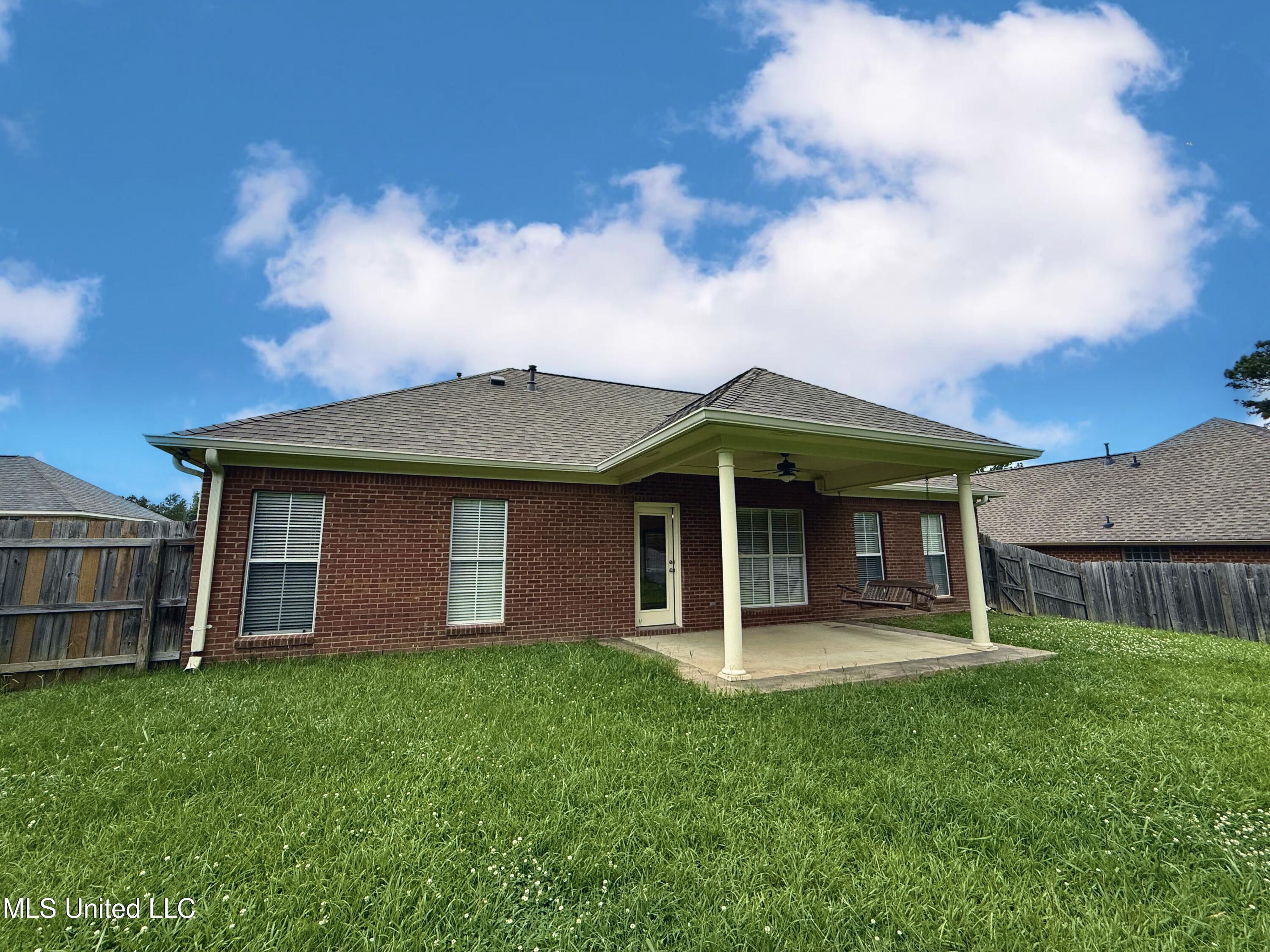 302 Bedford Court, Brandon, Mississippi image 33