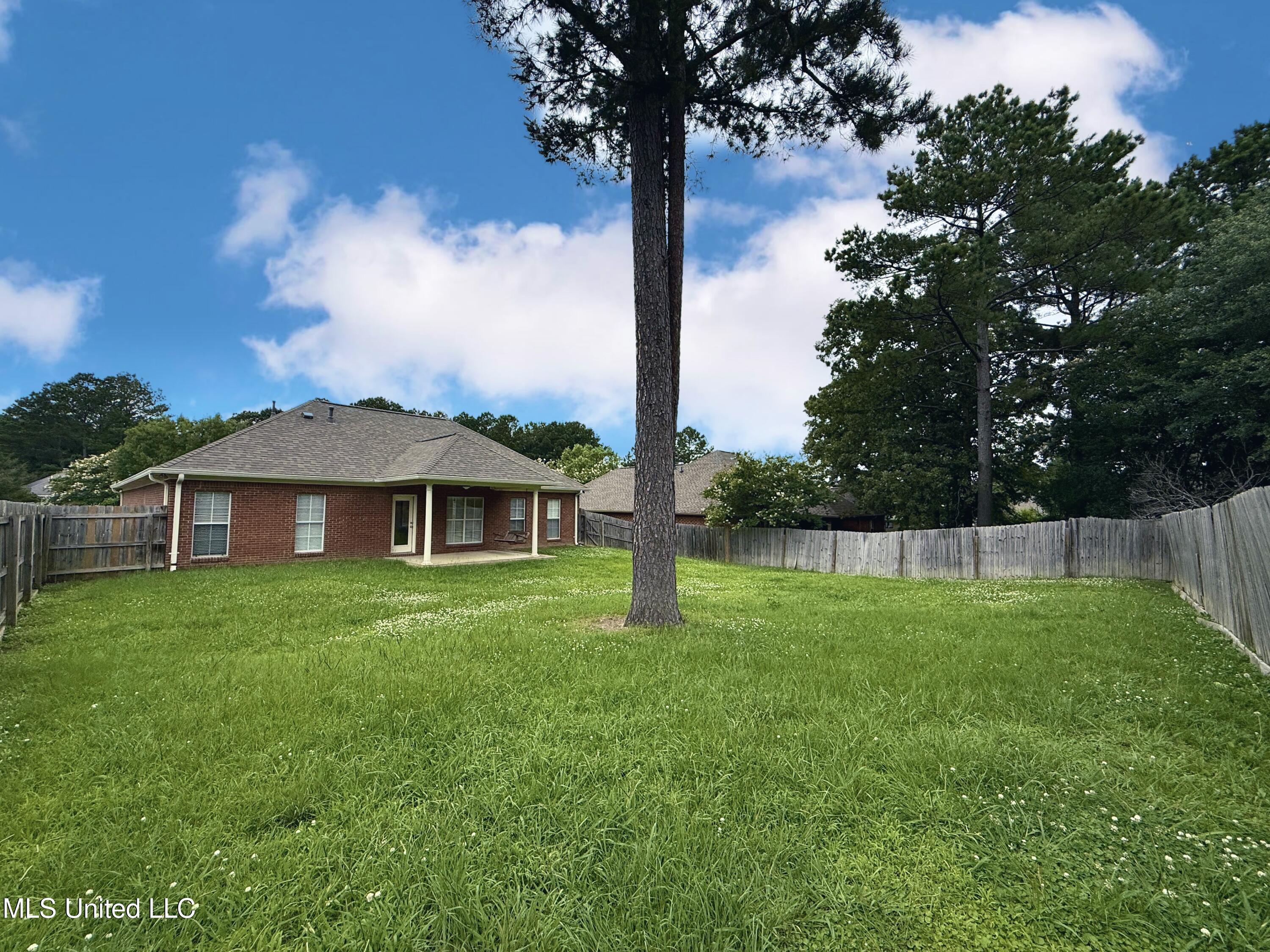 302 Bedford Court, Brandon, Mississippi image 32