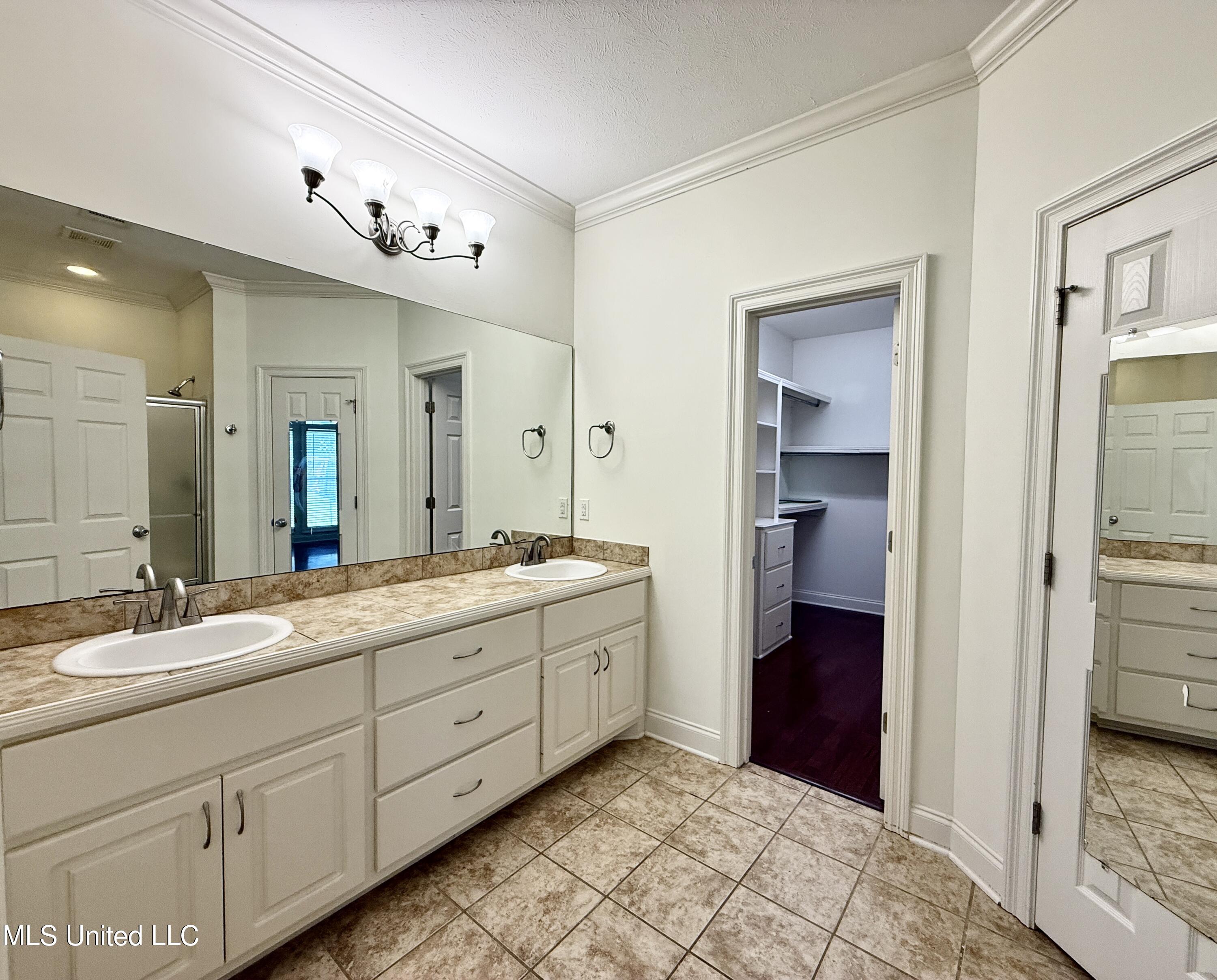 302 Bedford Court, Brandon, Mississippi image 18