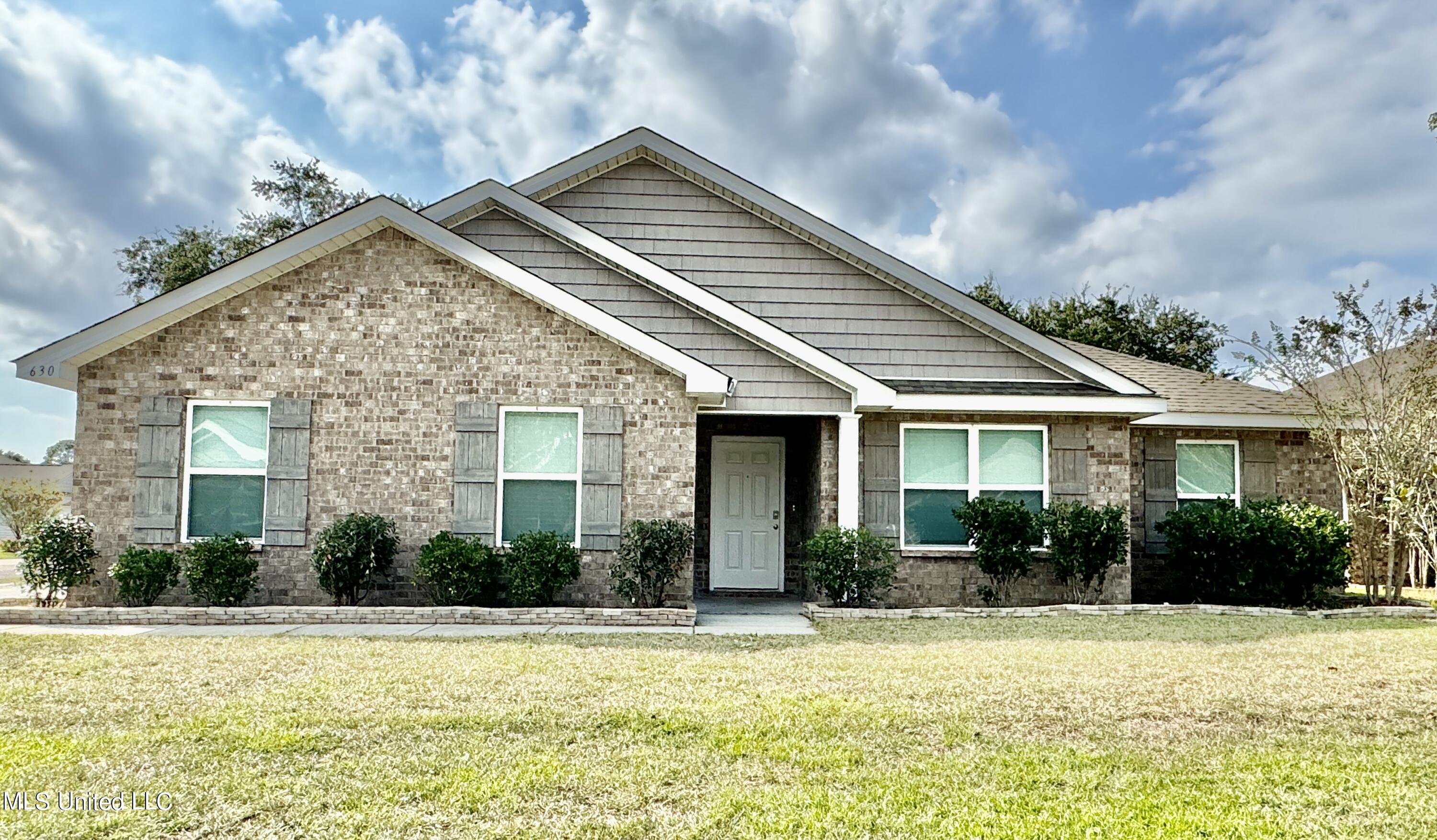 630 Verbena Drive, Long Beach, Mississippi image 1