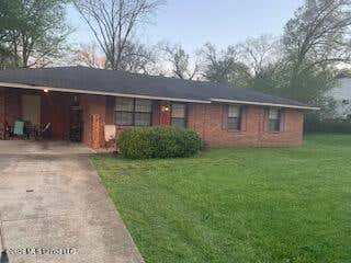 Homes For Sale - 403 Mulberry<br/> Carroll County, Vaiden, MS 39176