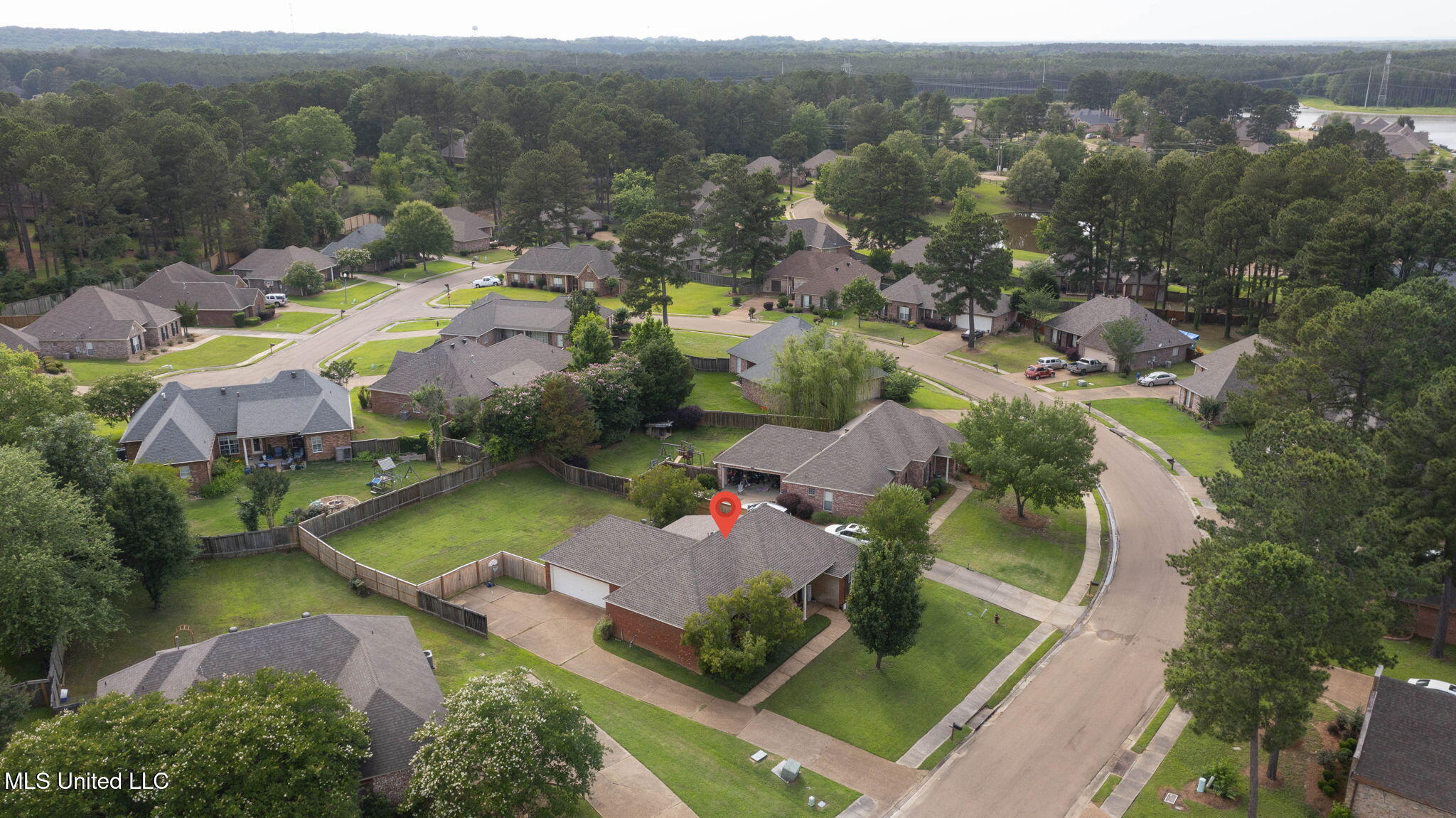 115 Deer Creek Cove, Madison, Mississippi image 7