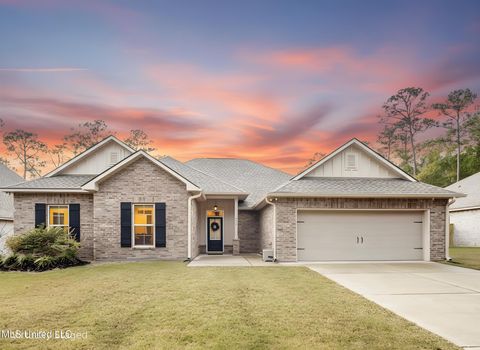 Homes For Rent - 6995 Osprey Drive<br/> Ocean Springs, MS 39564
