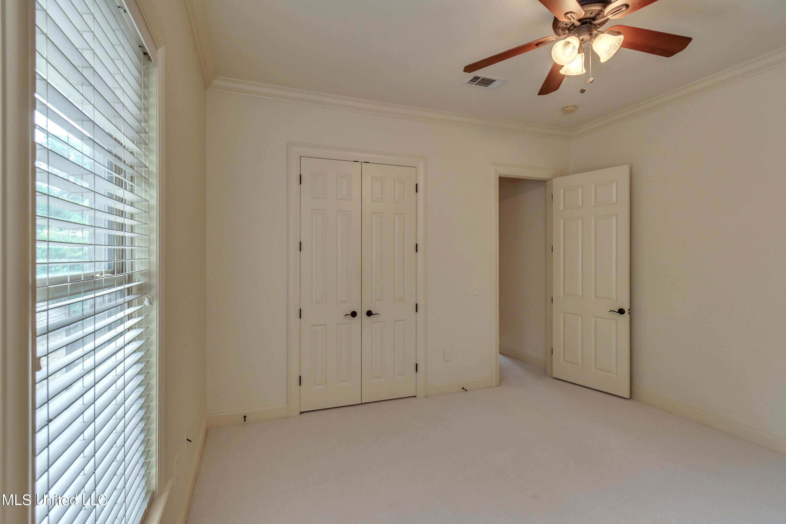 Madison, Mississippi 39110, United States, 4 Bedrooms Bedrooms, ,3 BathroomsBathrooms,Residential,Pending,50355