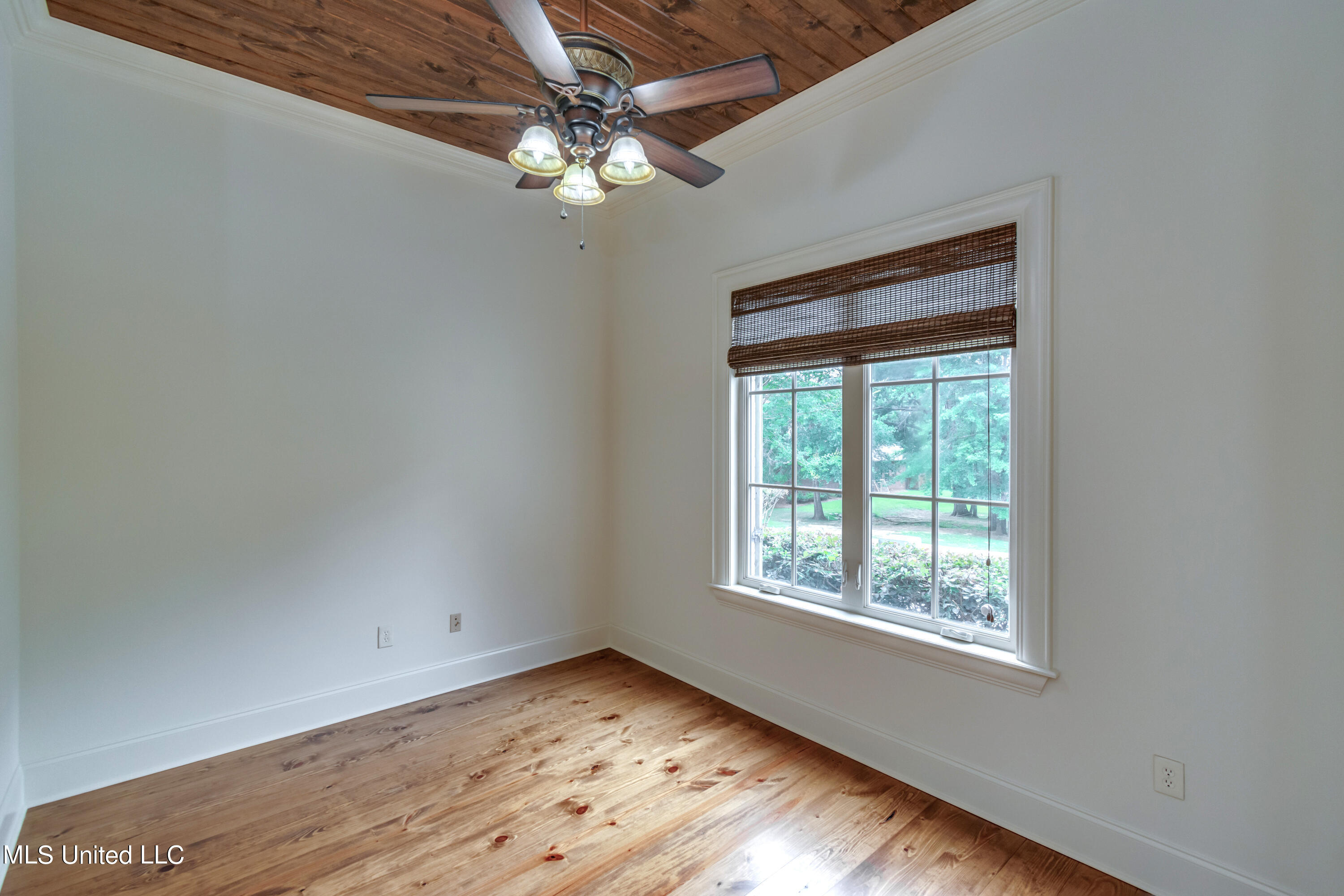 Madison, Mississippi 39110, United States, 4 Bedrooms Bedrooms, ,3 BathroomsBathrooms,Residential,Pending,50355