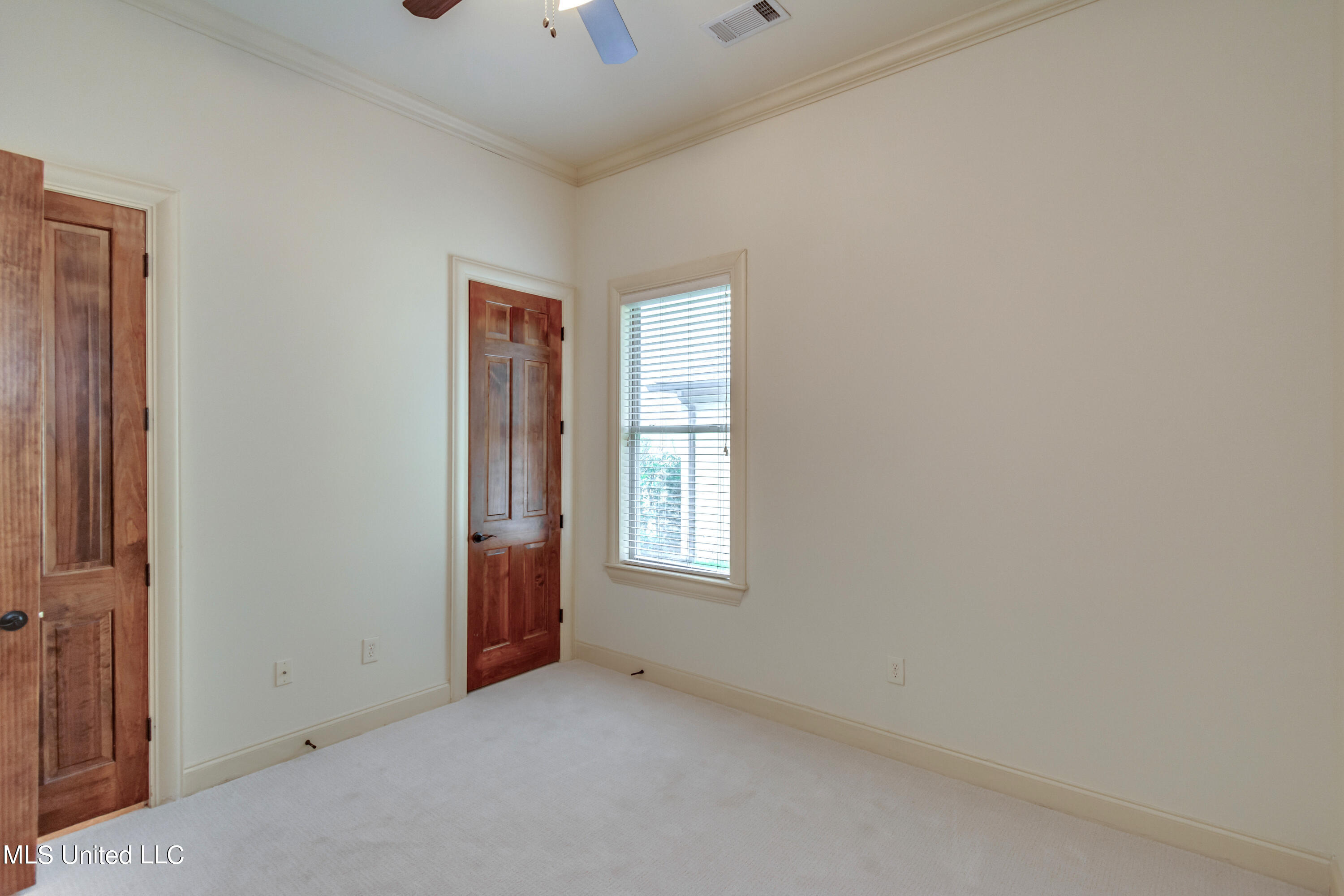 Madison, Mississippi 39110, United States, 4 Bedrooms Bedrooms, ,3 BathroomsBathrooms,Residential,Pending,50355