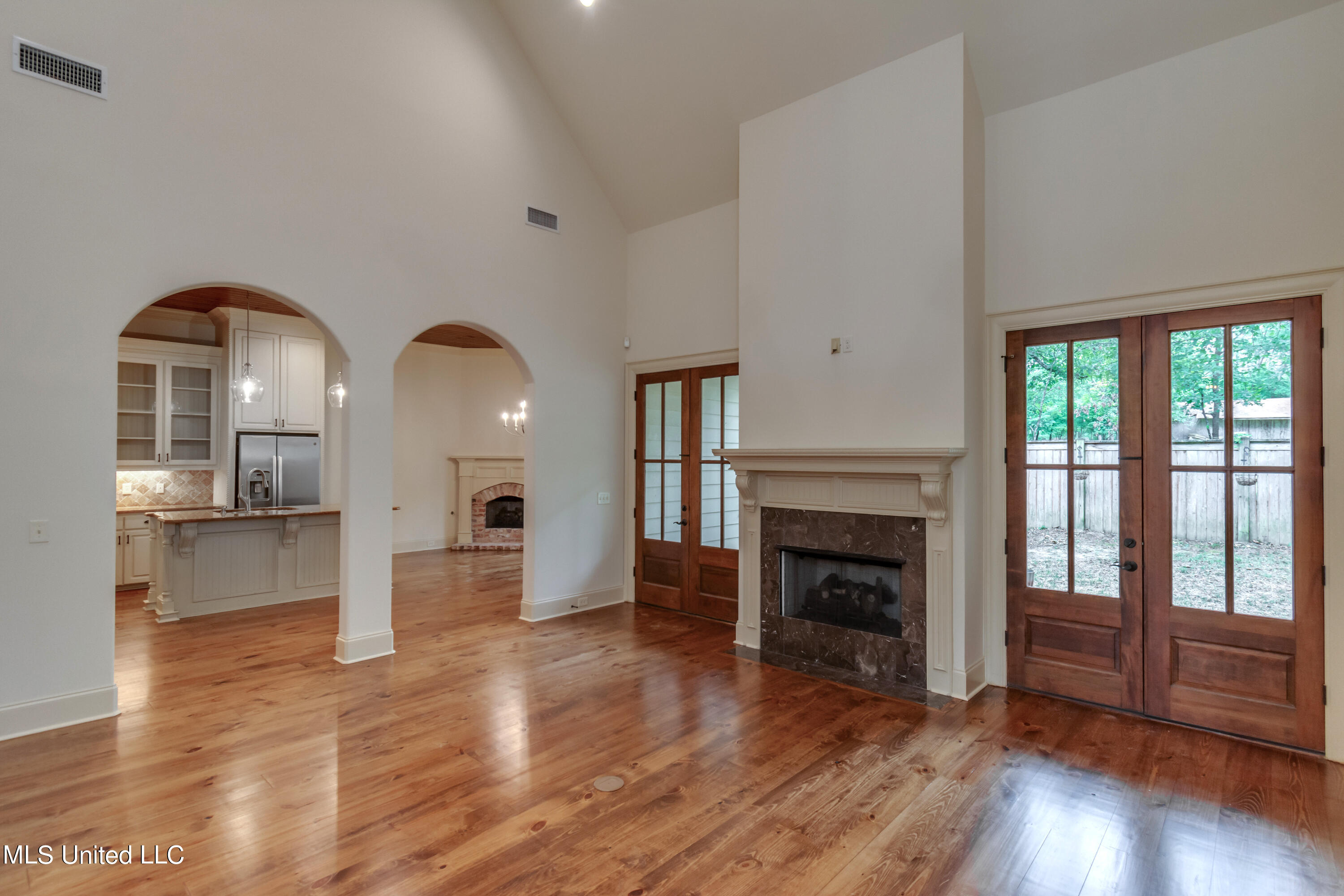 Madison, Mississippi 39110, United States, 4 Bedrooms Bedrooms, ,3 BathroomsBathrooms,Residential,Pending,50355