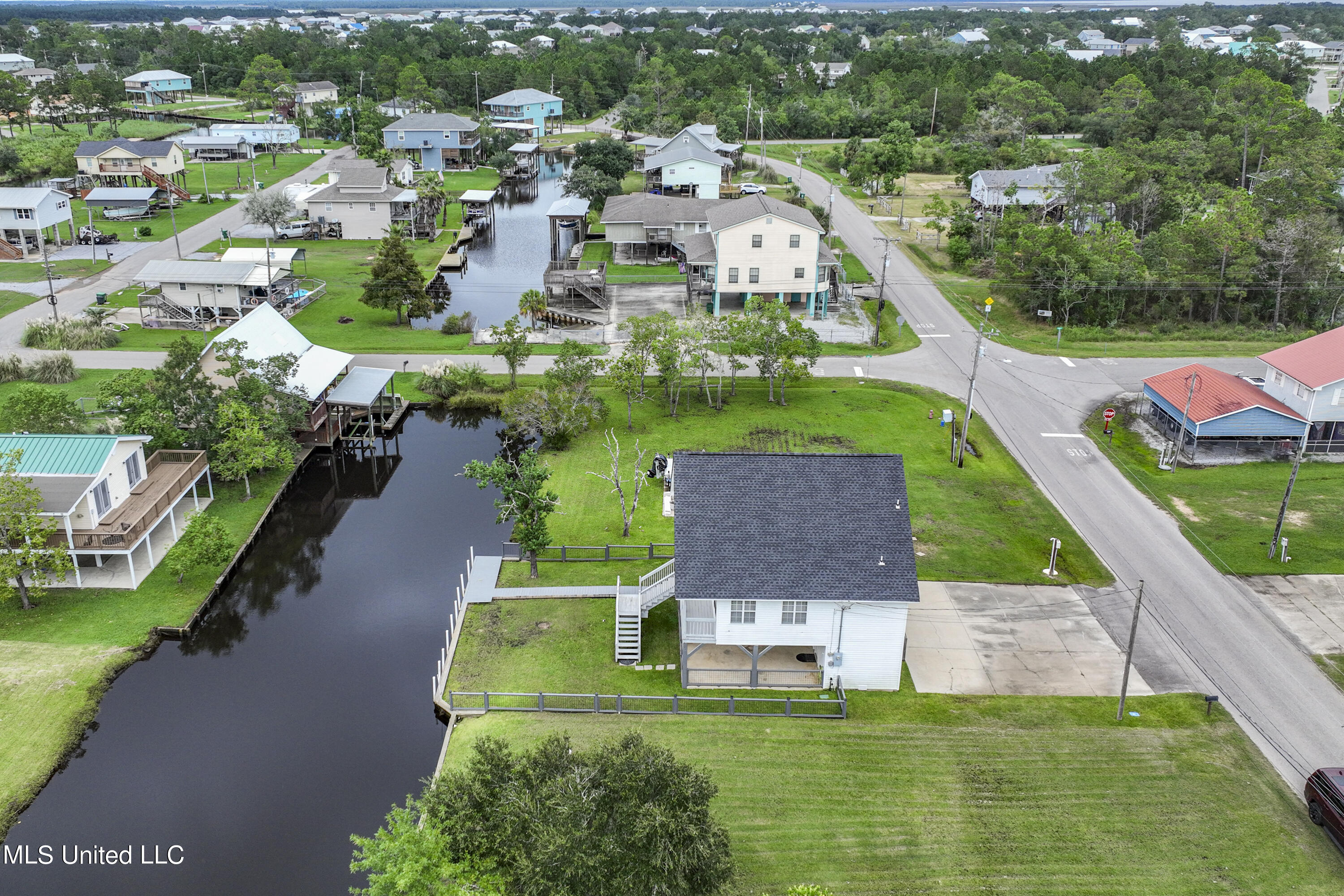 11113 Lagan Street, Bay Saint Louis, Mississippi image 49