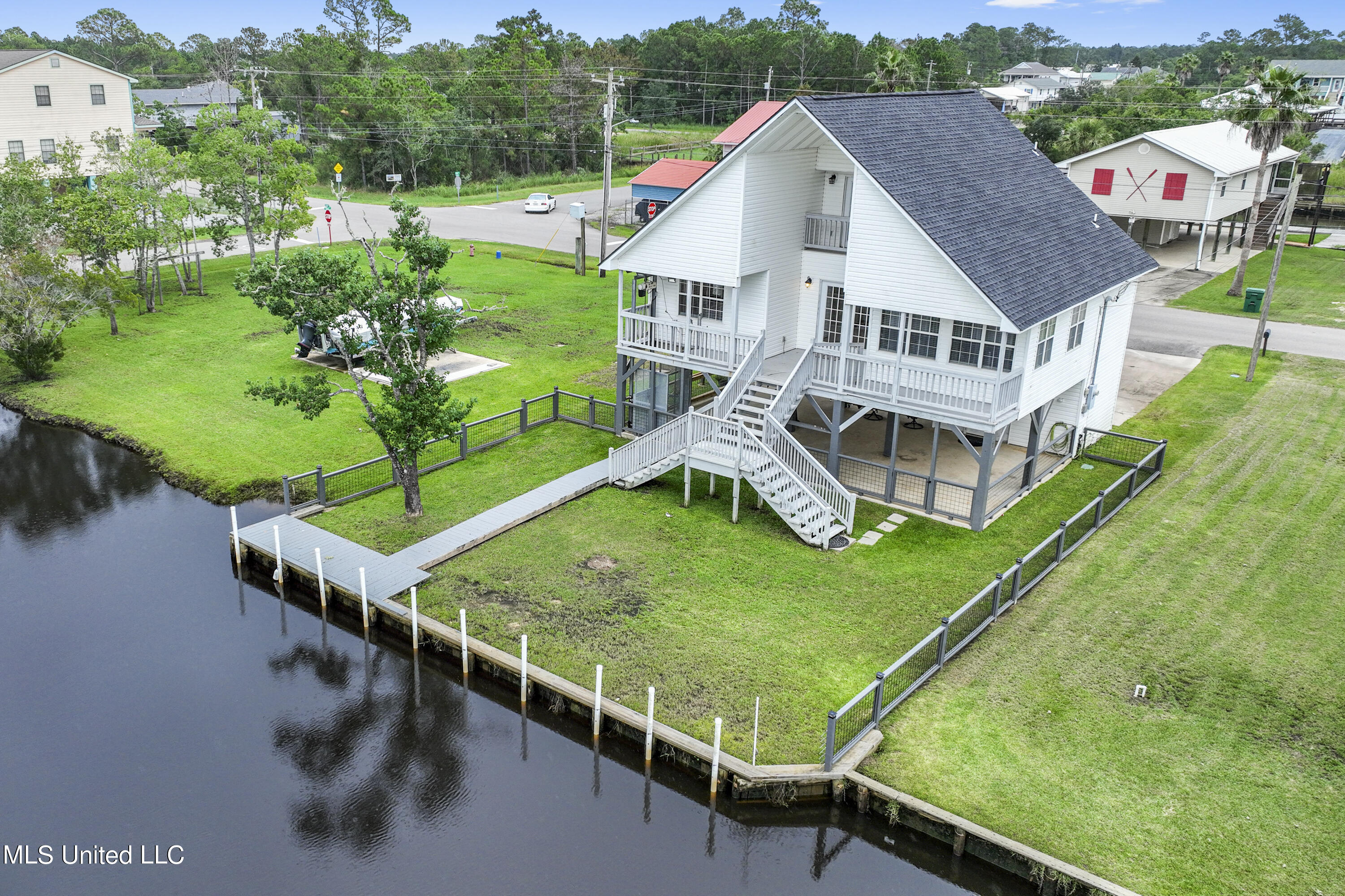 11113 Lagan Street, Bay Saint Louis, Mississippi image 45