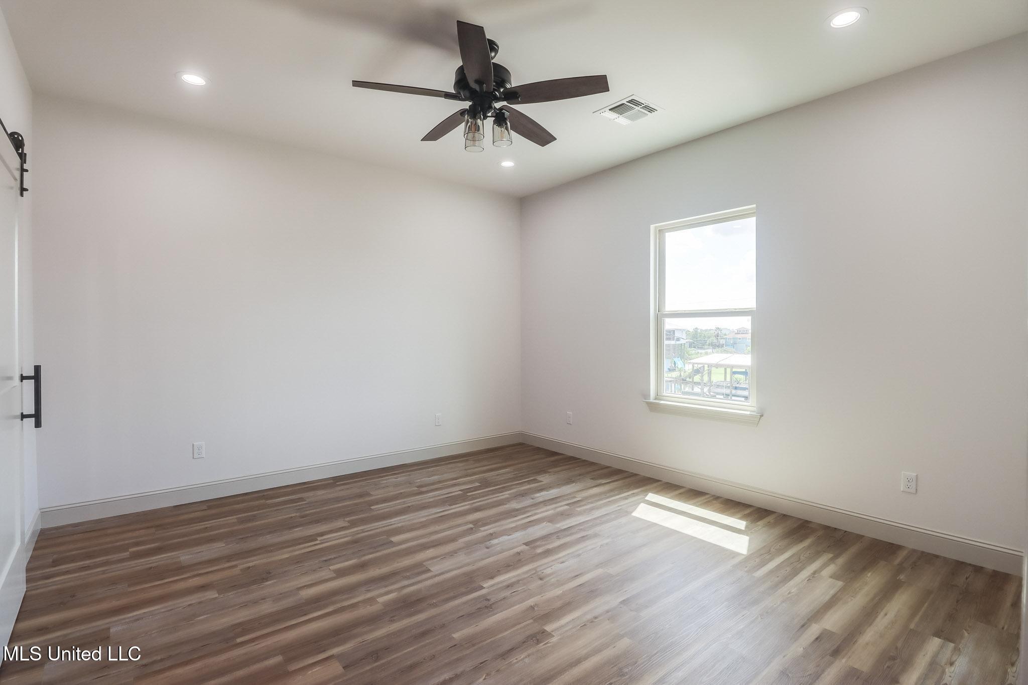 4022 Ceylon Street, Bay Saint Louis, Mississippi image 25