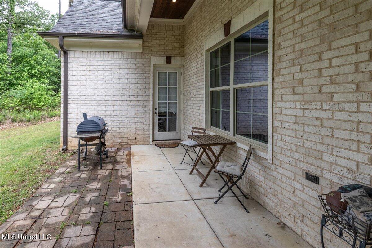 223 Fawn Cove, Hernando, Mississippi image 36