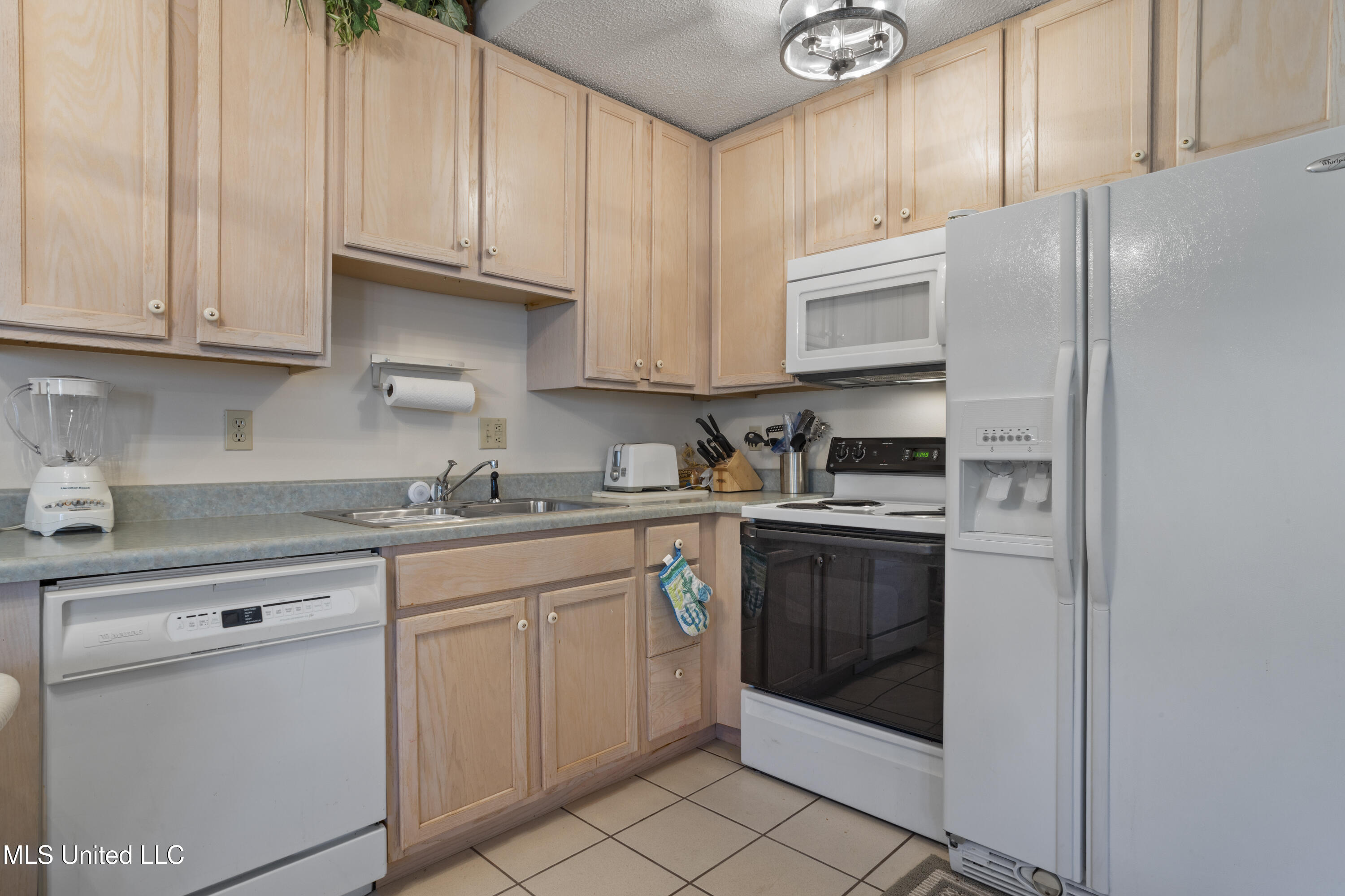 8122 Fairway Villa Drive #22, Gautier, Mississippi image 12