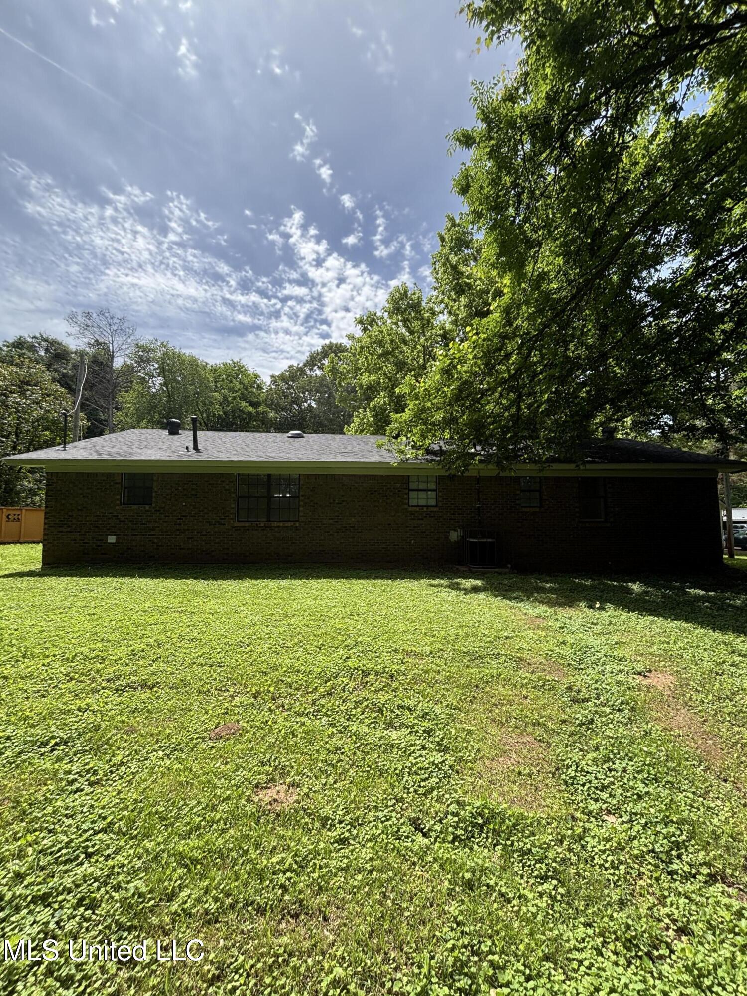 578 Robbindale Lane, Holly Springs, Mississippi image 3