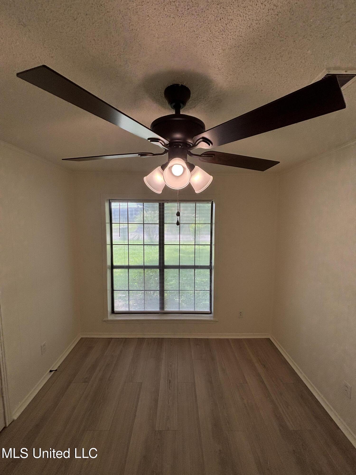 578 Robbindale Lane, Holly Springs, Mississippi image 12