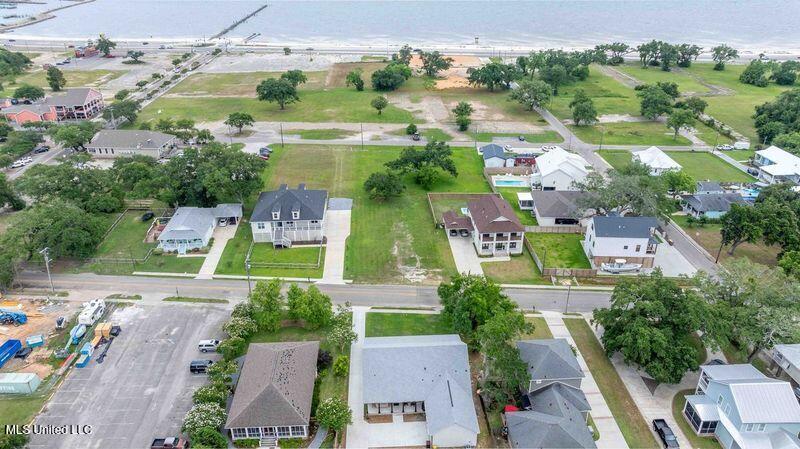 W 4th Street, Long Beach, Mississippi image 7
