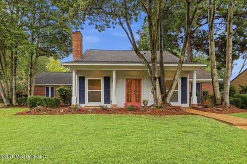 Homes For Sale - 110 Honeysuckle Lane<br/> Madison County, Ridgeland, MS 39157