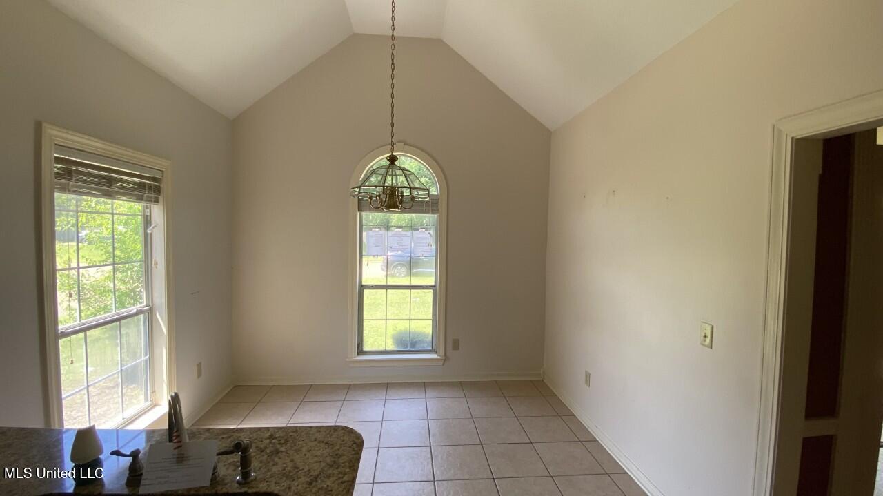 326 Amanda Lane, Byram, Mississippi image 5
