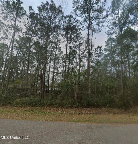 Vacant Land For Sale - 736 Anela Place<br/> Diamondhead, MS 39525