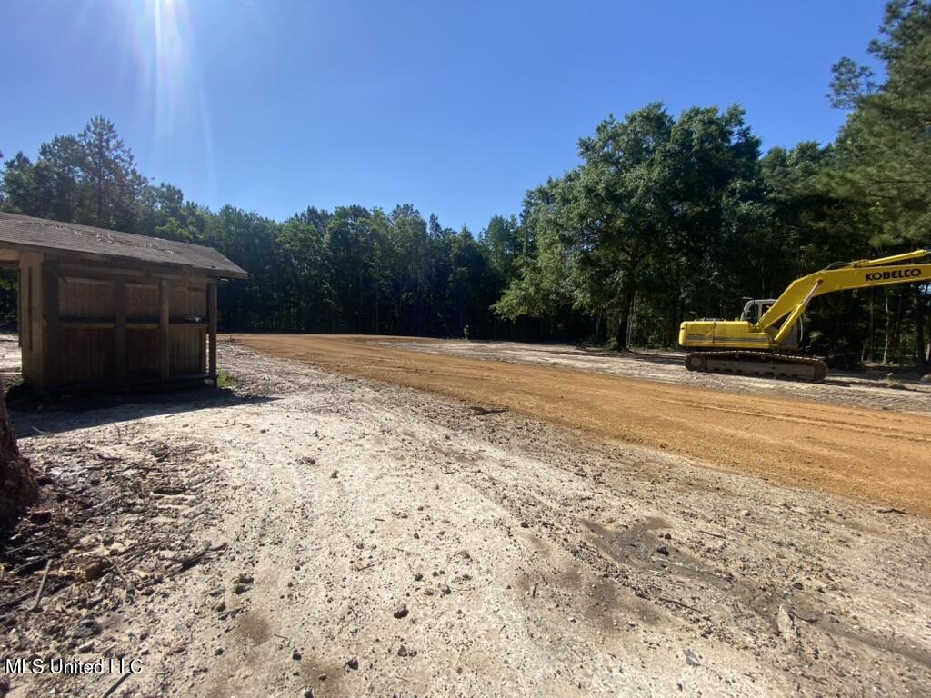 7066 Dubys Lane, Long Beach, Mississippi image 26