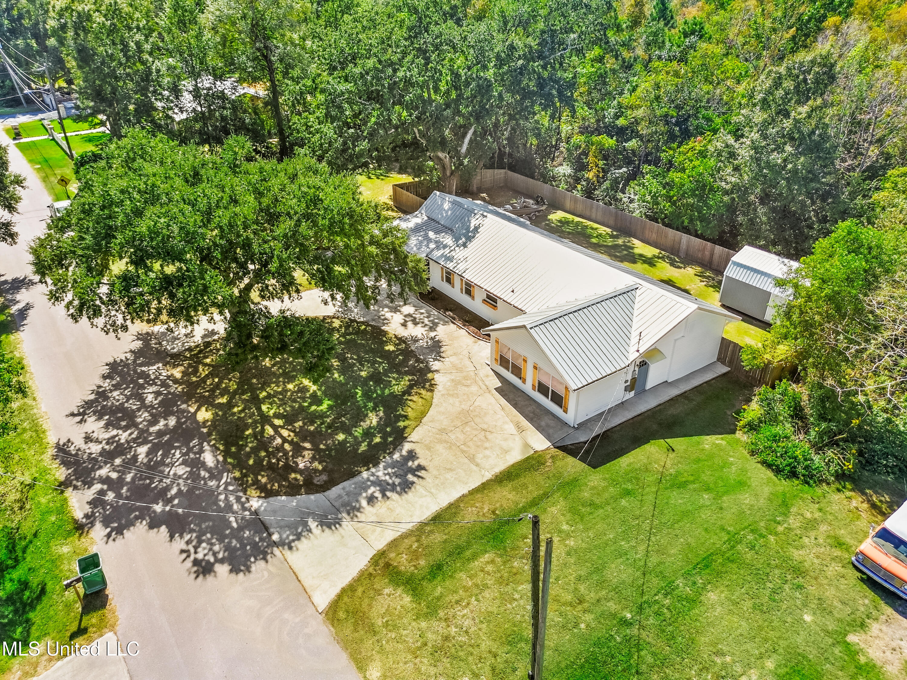 219 Vacation Lane, Waveland, Mississippi image 27