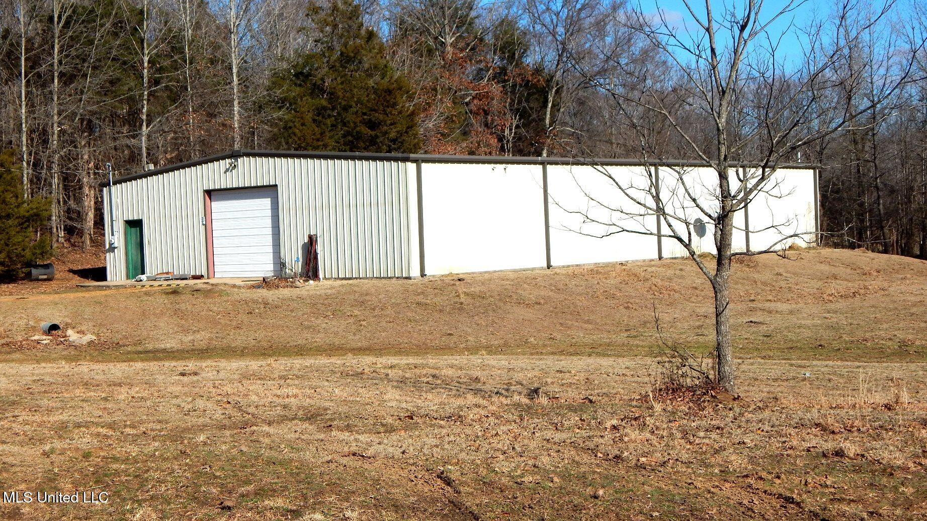 2450 Longtown Road, Sarah, Mississippi image 5